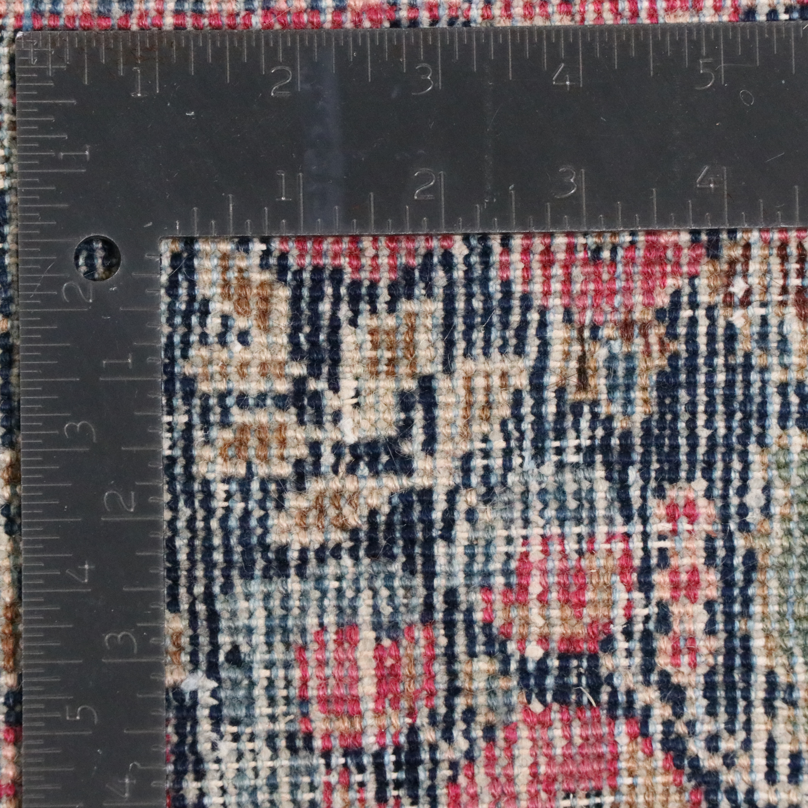 4'7 x 6'2 Hand-Knotted Persian Hamadan Area Rug