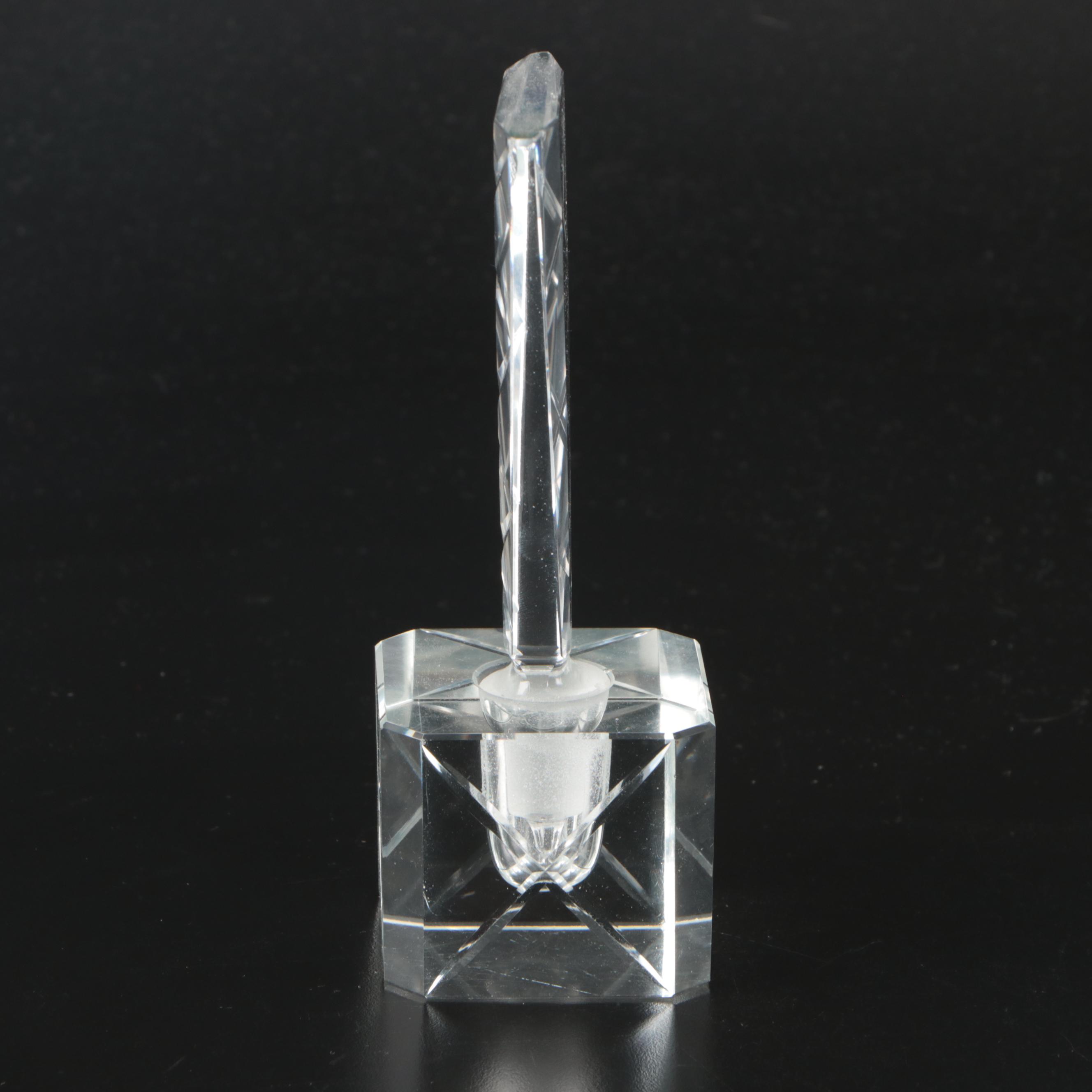 Stuart "Hampshire" Crystal Centerpiece, Orrefors "Daisy" 6" Round Bowl and More