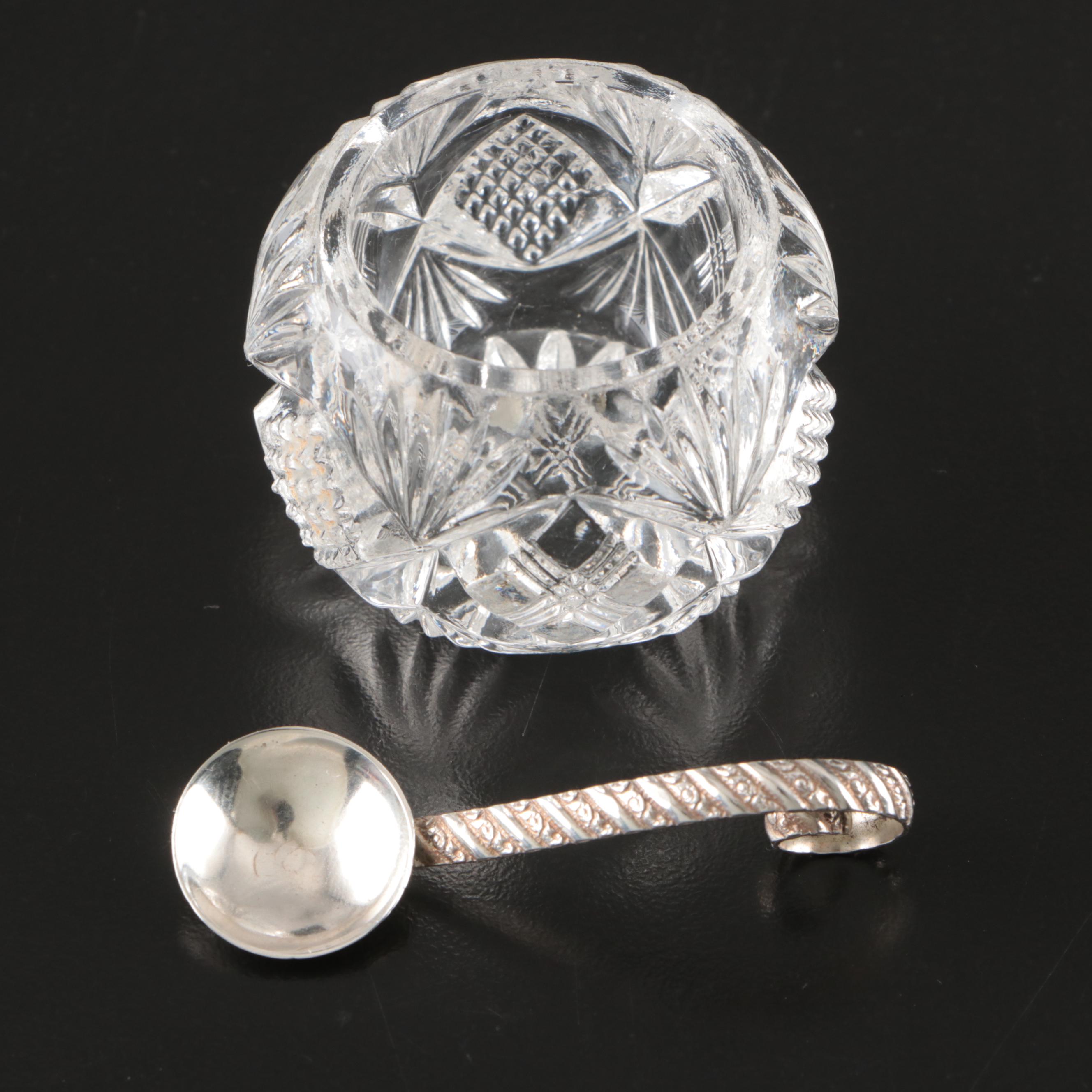 Stuart "Hampshire" Crystal Centerpiece, Orrefors "Daisy" 6" Round Bowl and More