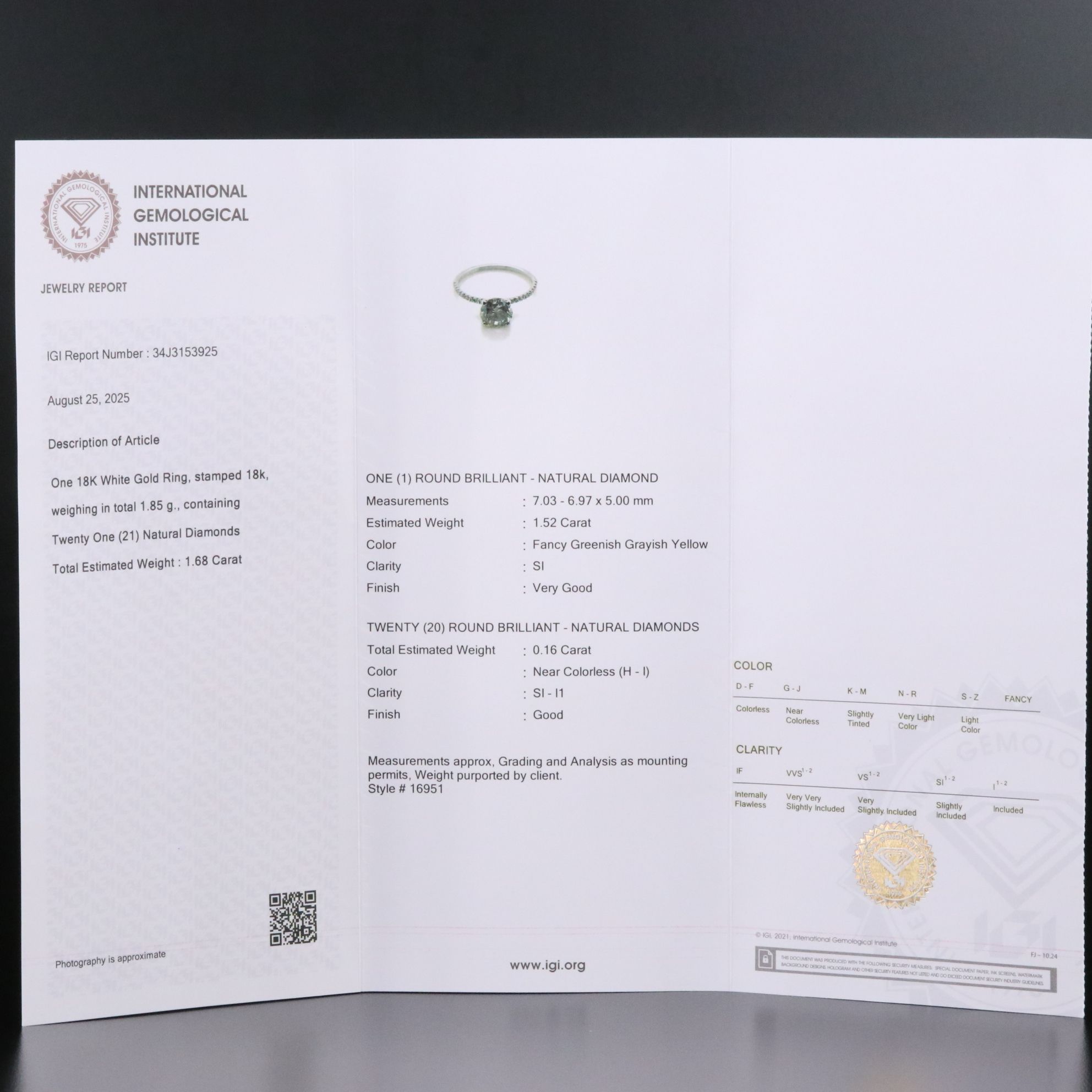 18K 1.68 CTW Diamond Ring with IGI Jewelry Report and Fancy Color Center