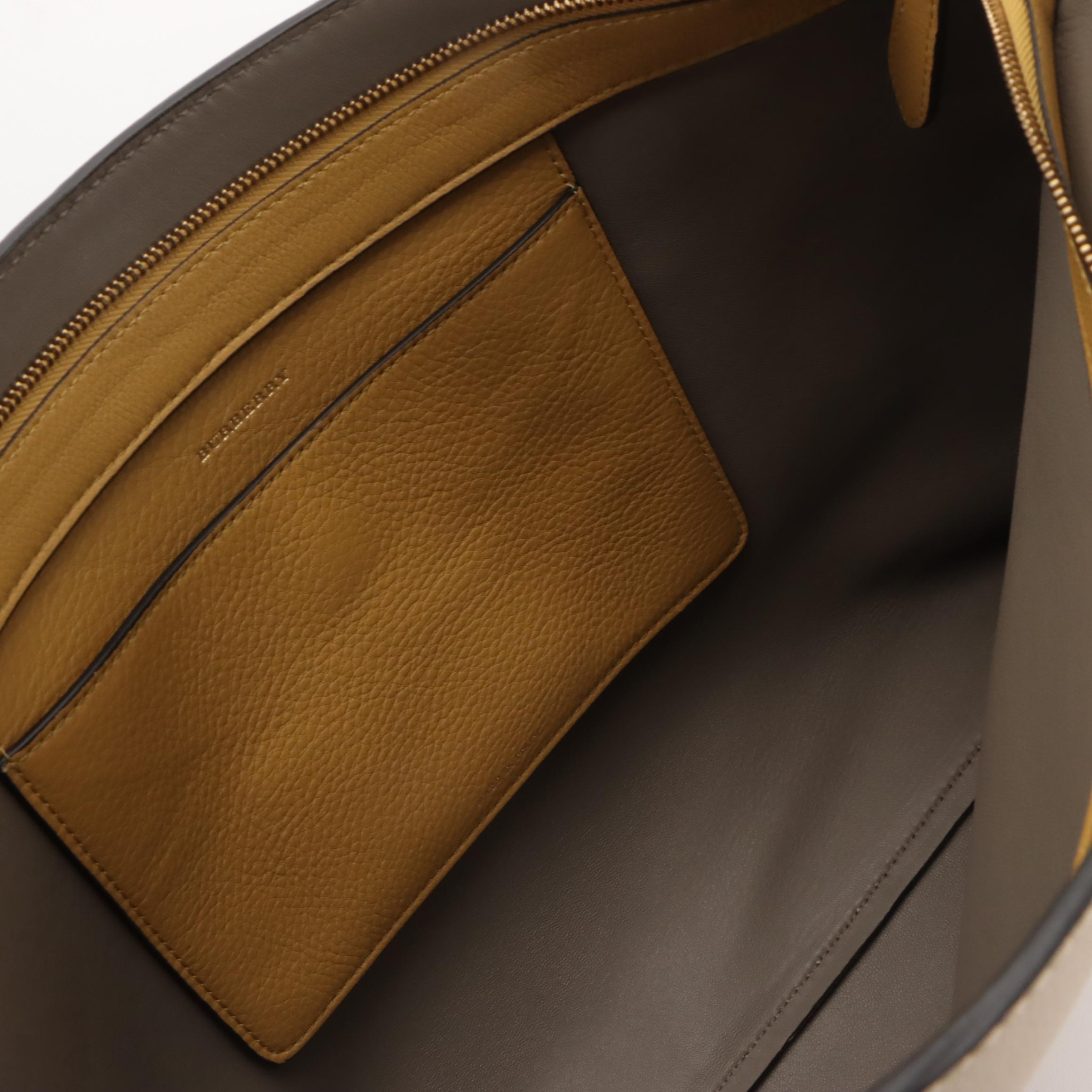 Burberry Large Clutch in Limestone/Cornflower Yellow Calfskin Leather, With Tags