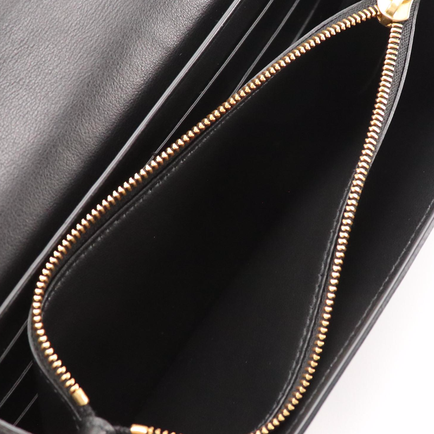 Bottega Veneta Turnlock Continental Wallet in Black Leather with Box