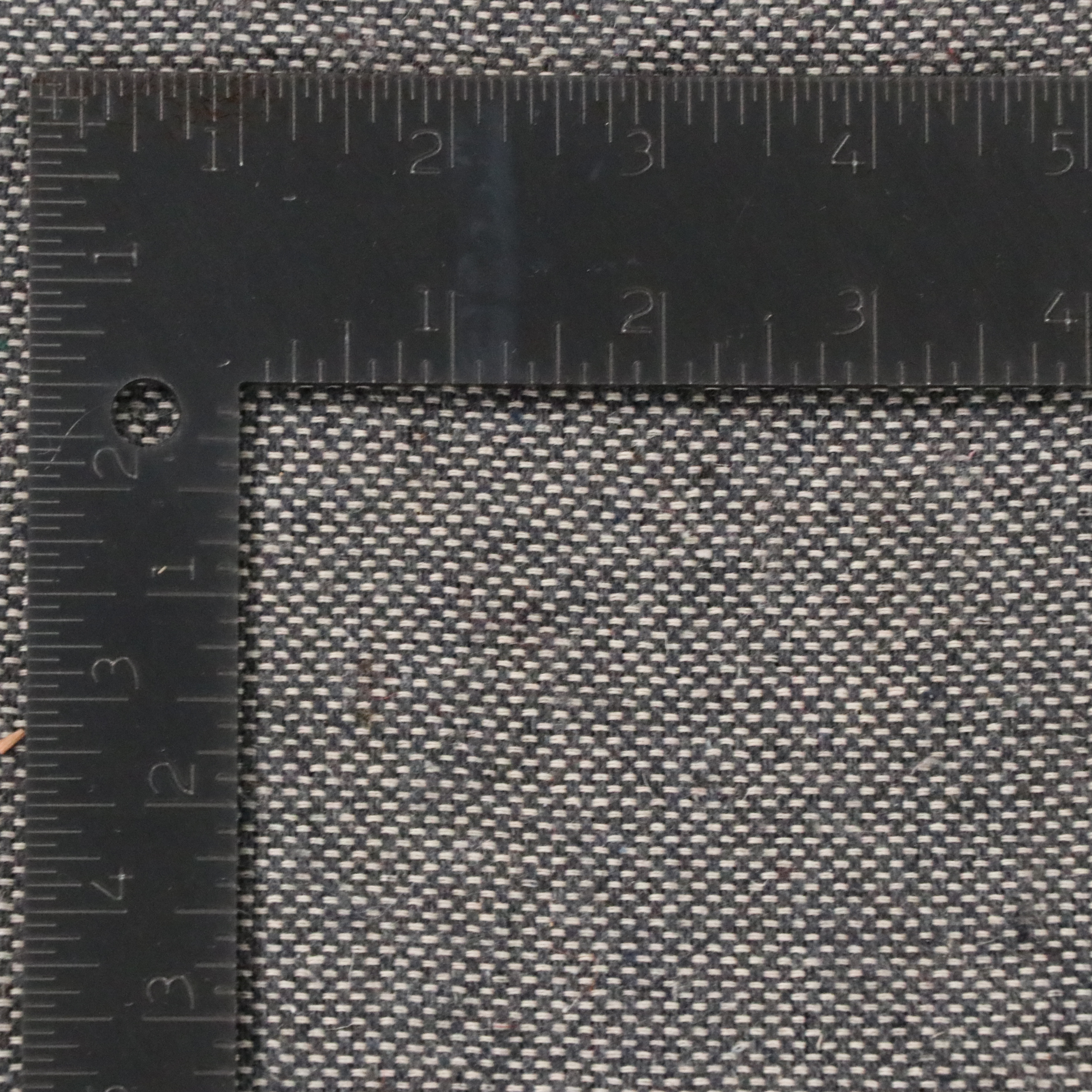 5'9 x 8'10 Hand-Tufted Indian Agra Area Rug