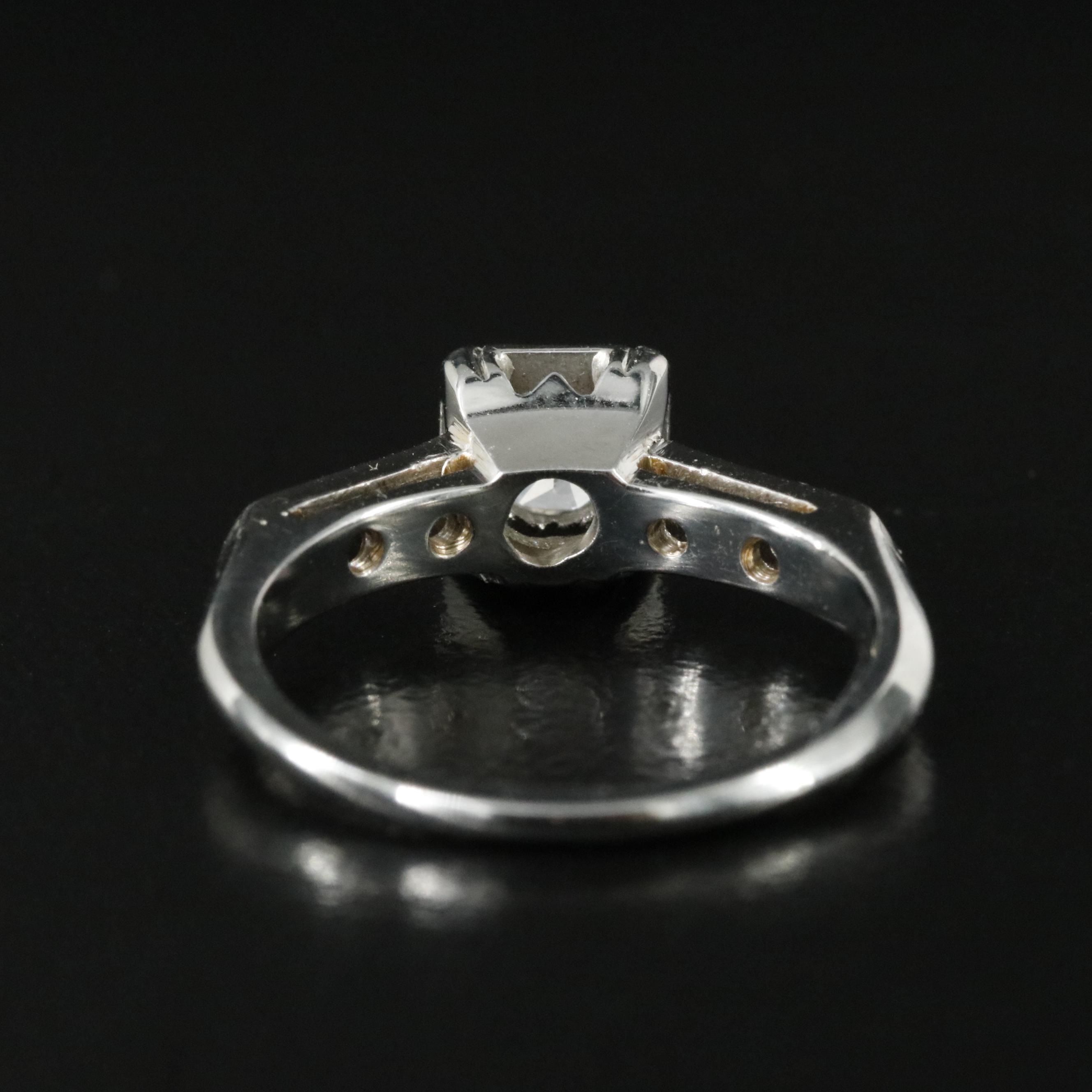 18K 0.54 CTW Diamond Ring