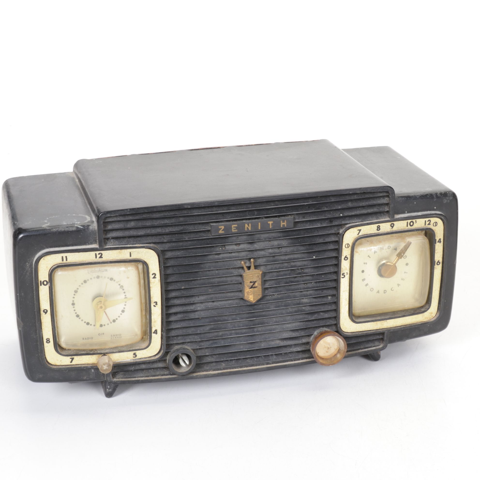 Motorola, Zenith & Philco AM/FM Desk Radios, Mid-20th Century