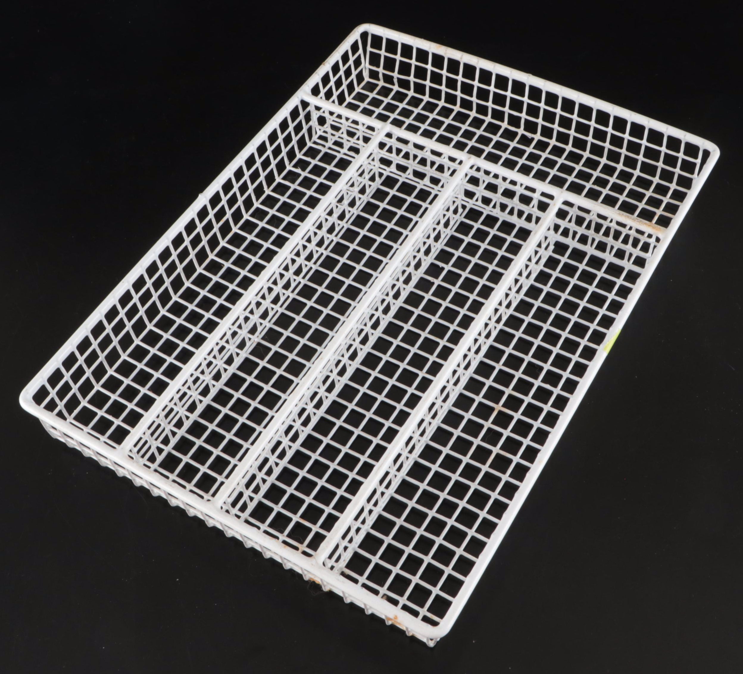 Yamazaki "Nordika" Stainless Steel Flatware, Late 20th Century