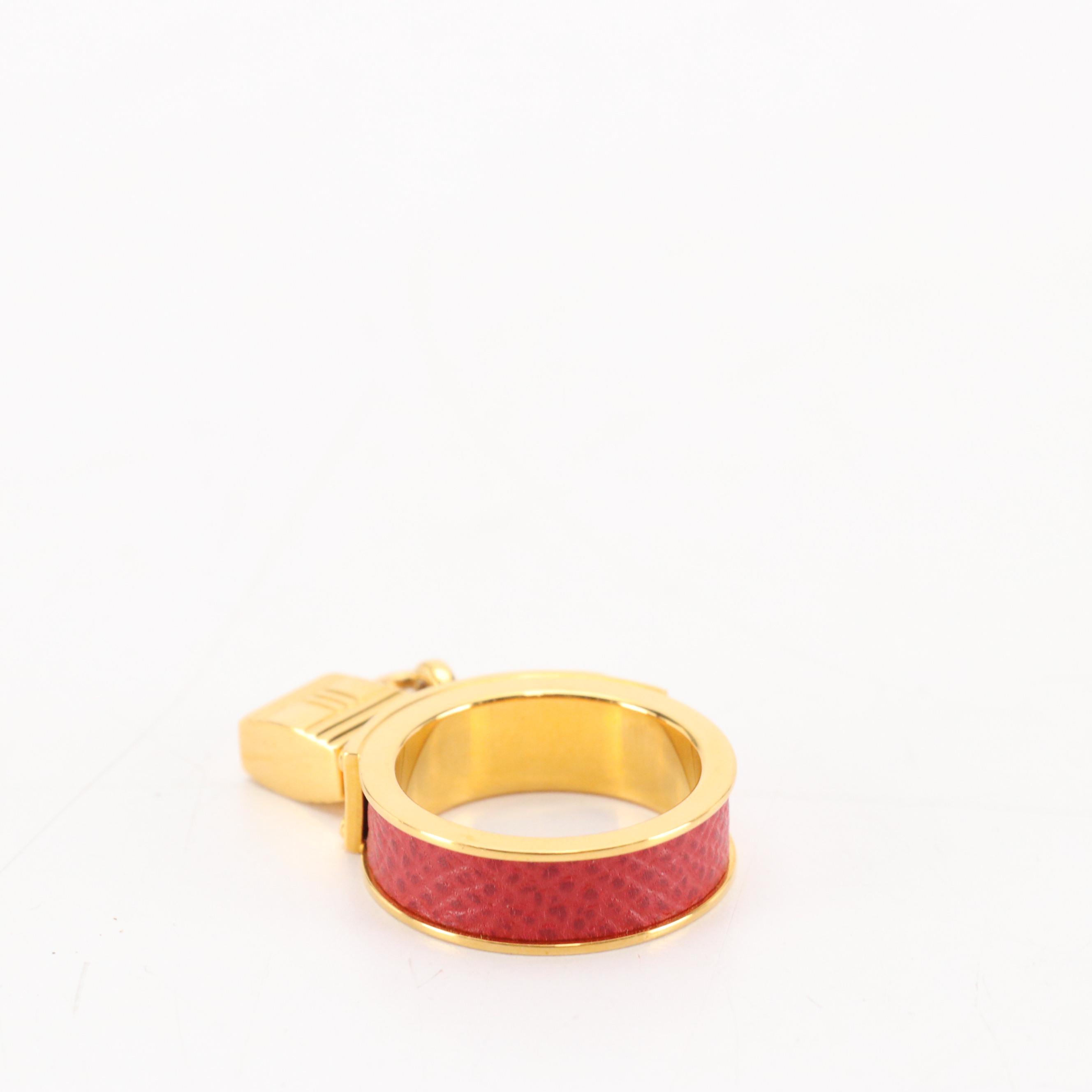 Hermès Red Leather Kelly Cadena Scarf Ring in Box