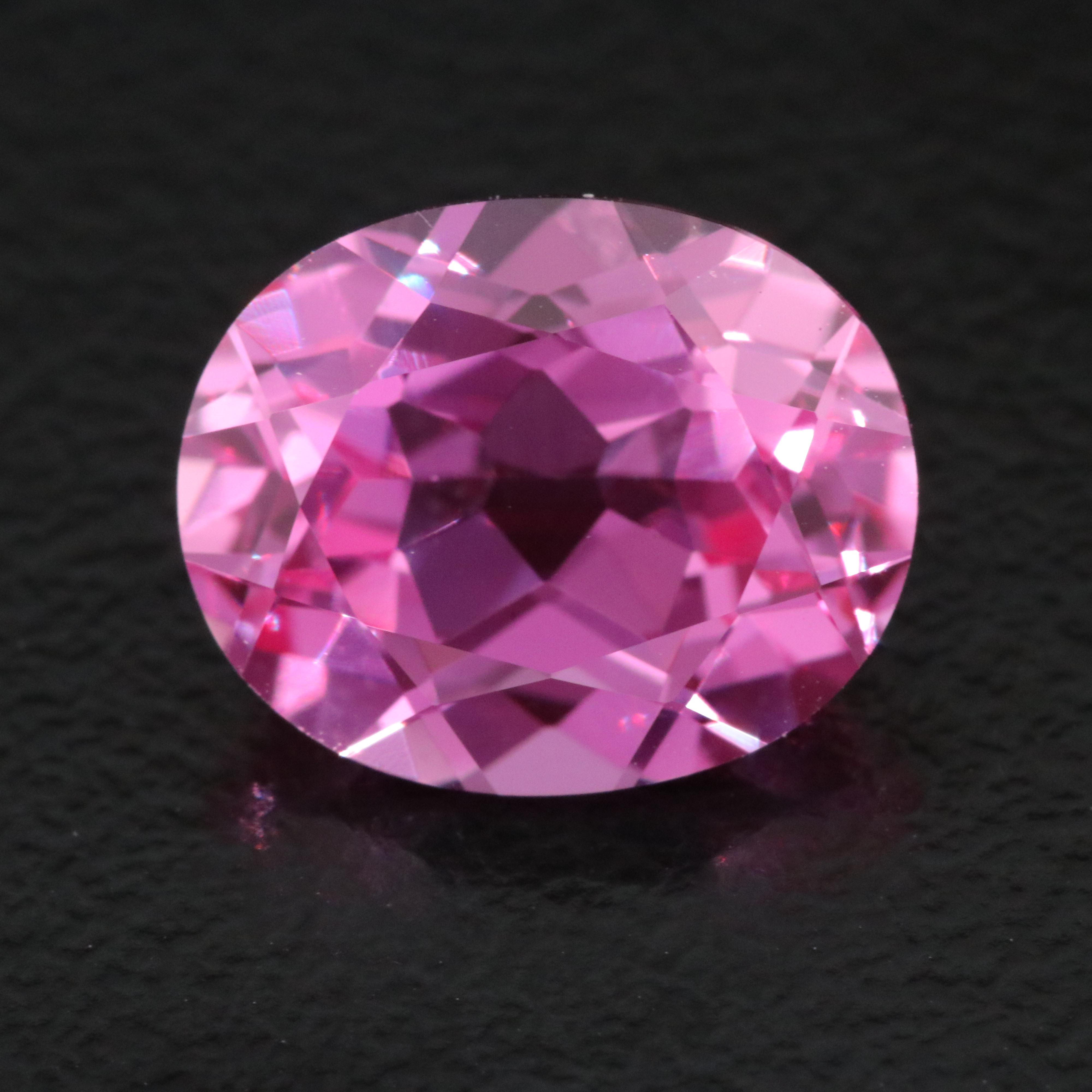 Loose 5.05 CT Lab Grown Sapphire