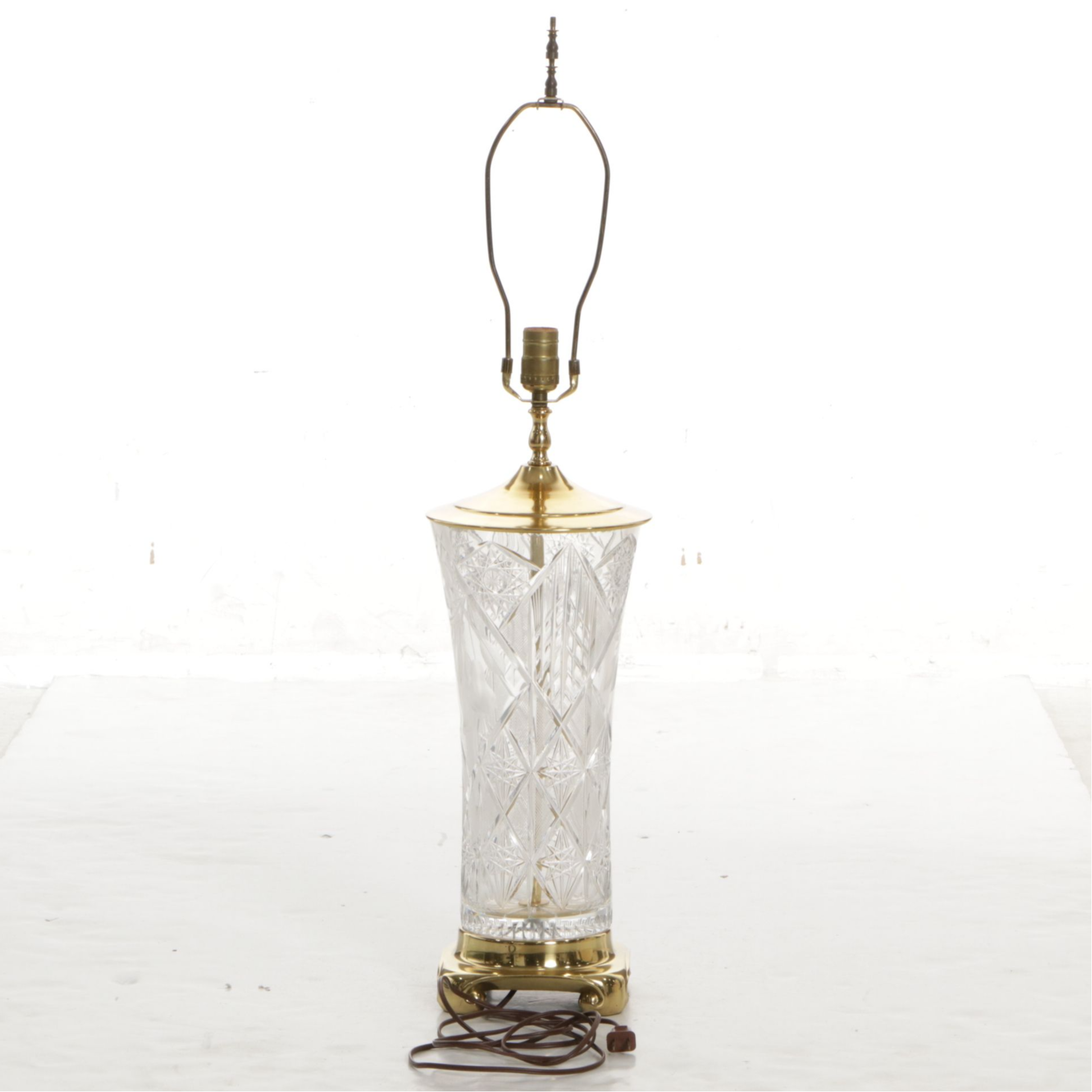 Hobstar and Strawberry Cut Glass and Brass Table Lamp, Late 20th Century