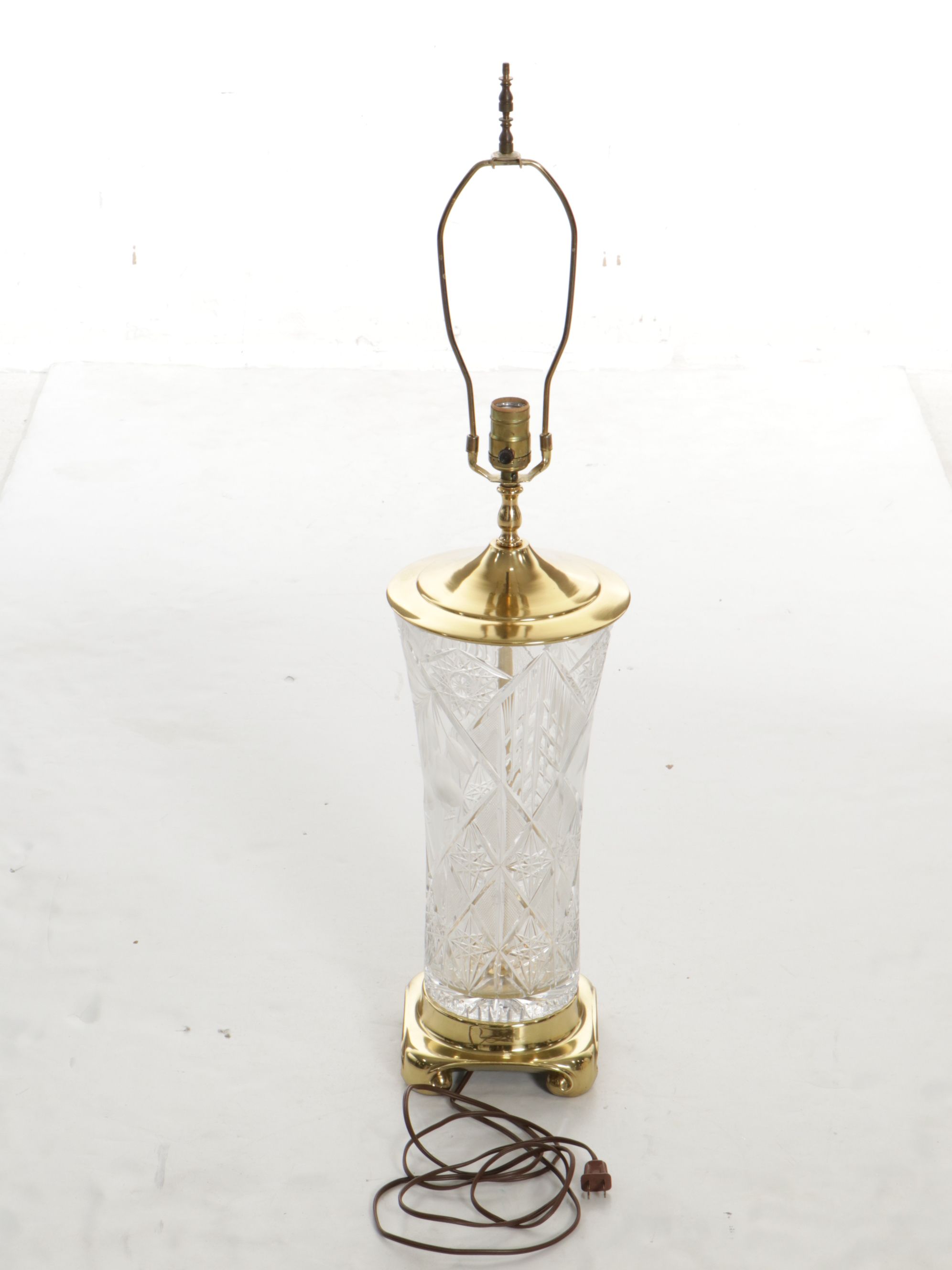 Hobstar and Strawberry Cut Glass and Brass Table Lamp, Late 20th Century