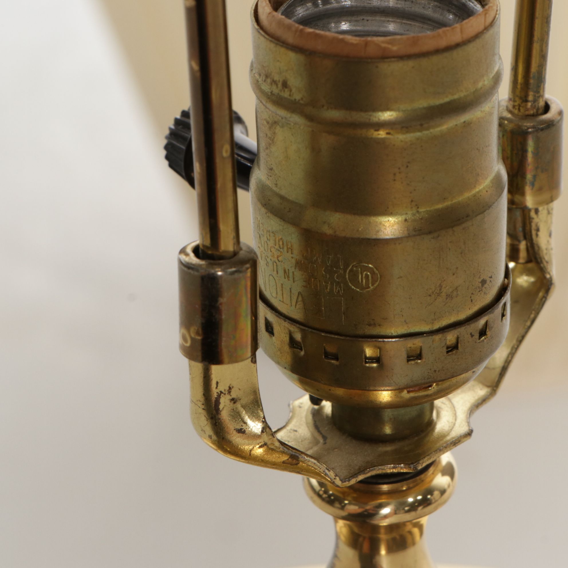 Hobstar and Strawberry Cut Glass and Brass Table Lamp, Late 20th Century