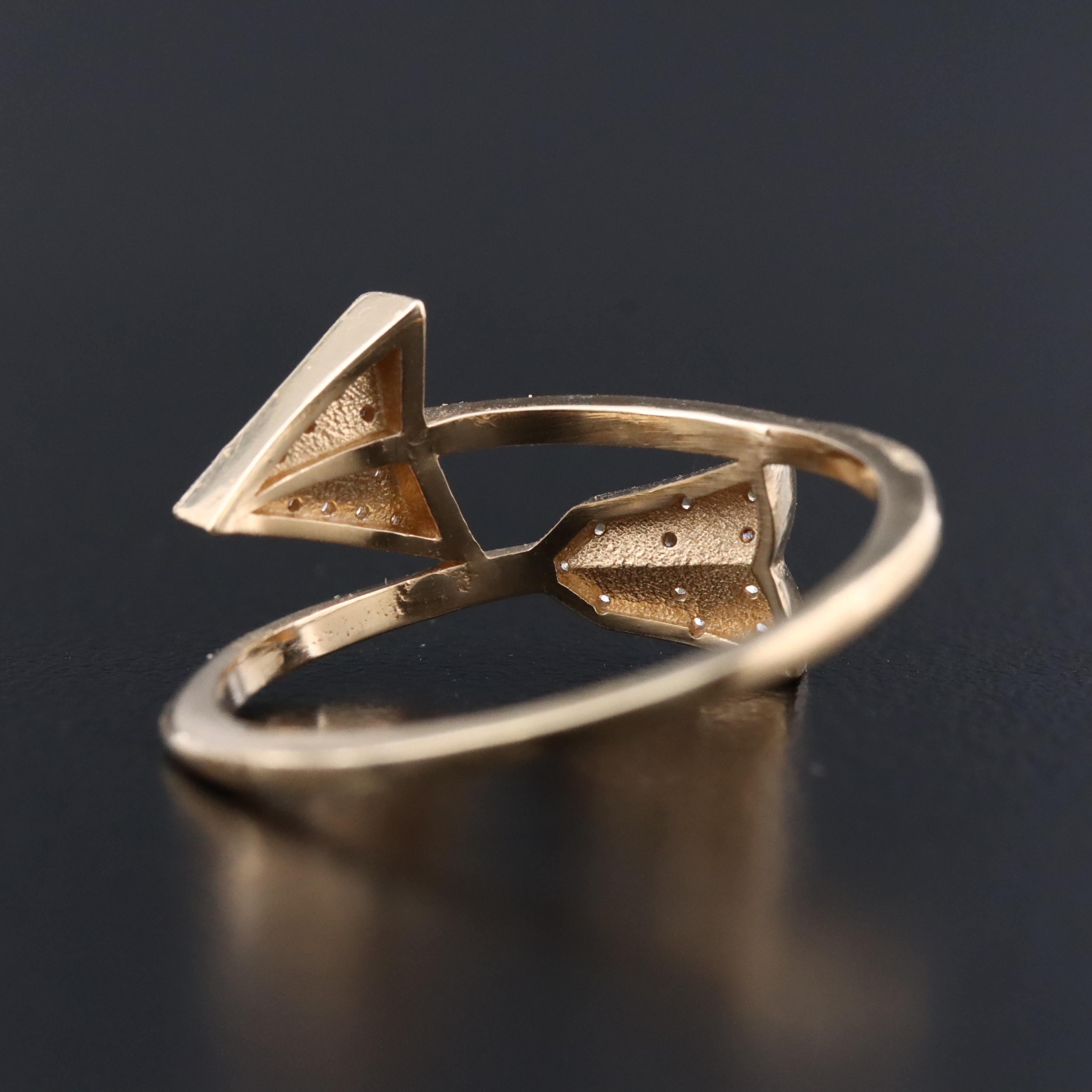14K 0.14 CTW Diamond Arrow Bypass Wrap Ring
