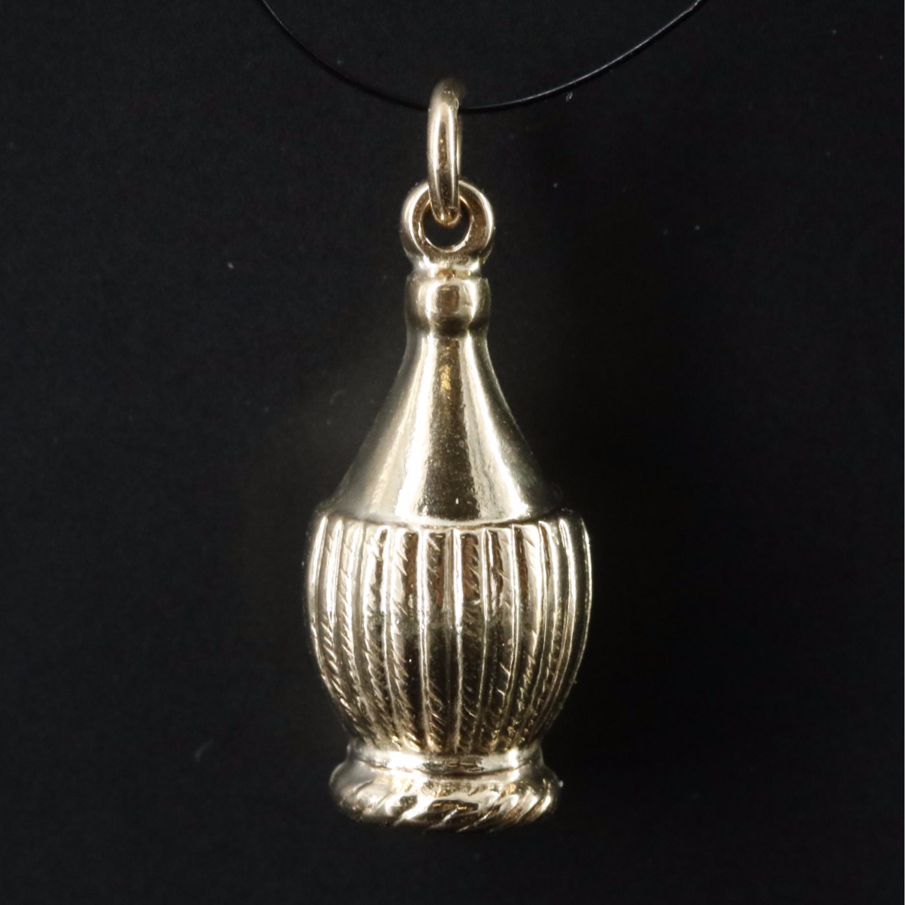 14K Chianti Wine Bottle Charm Pendant