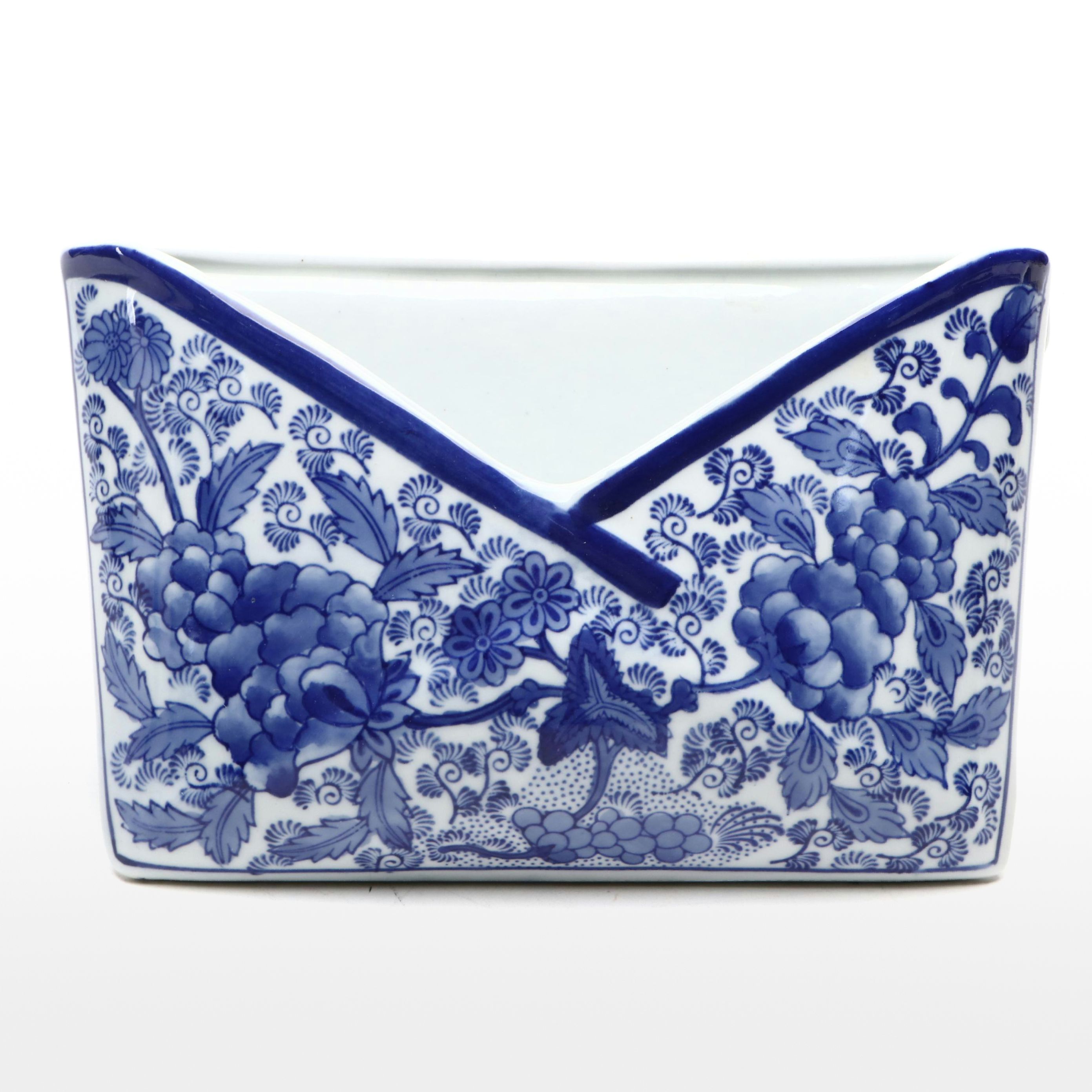 Chinese Blue and White Porcelain Envelope Vase