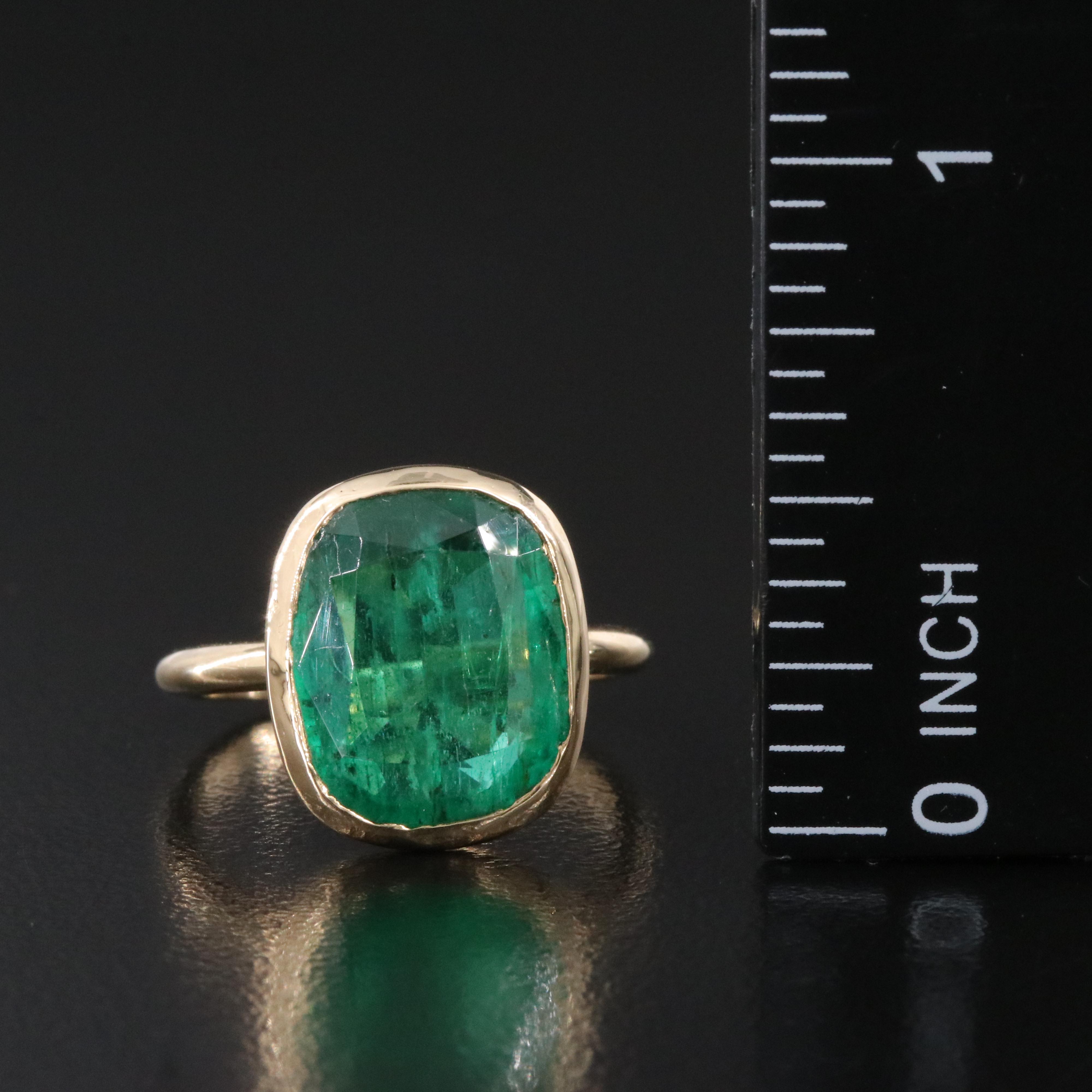 18K 6.30 CT Emerald Solitaire Ring