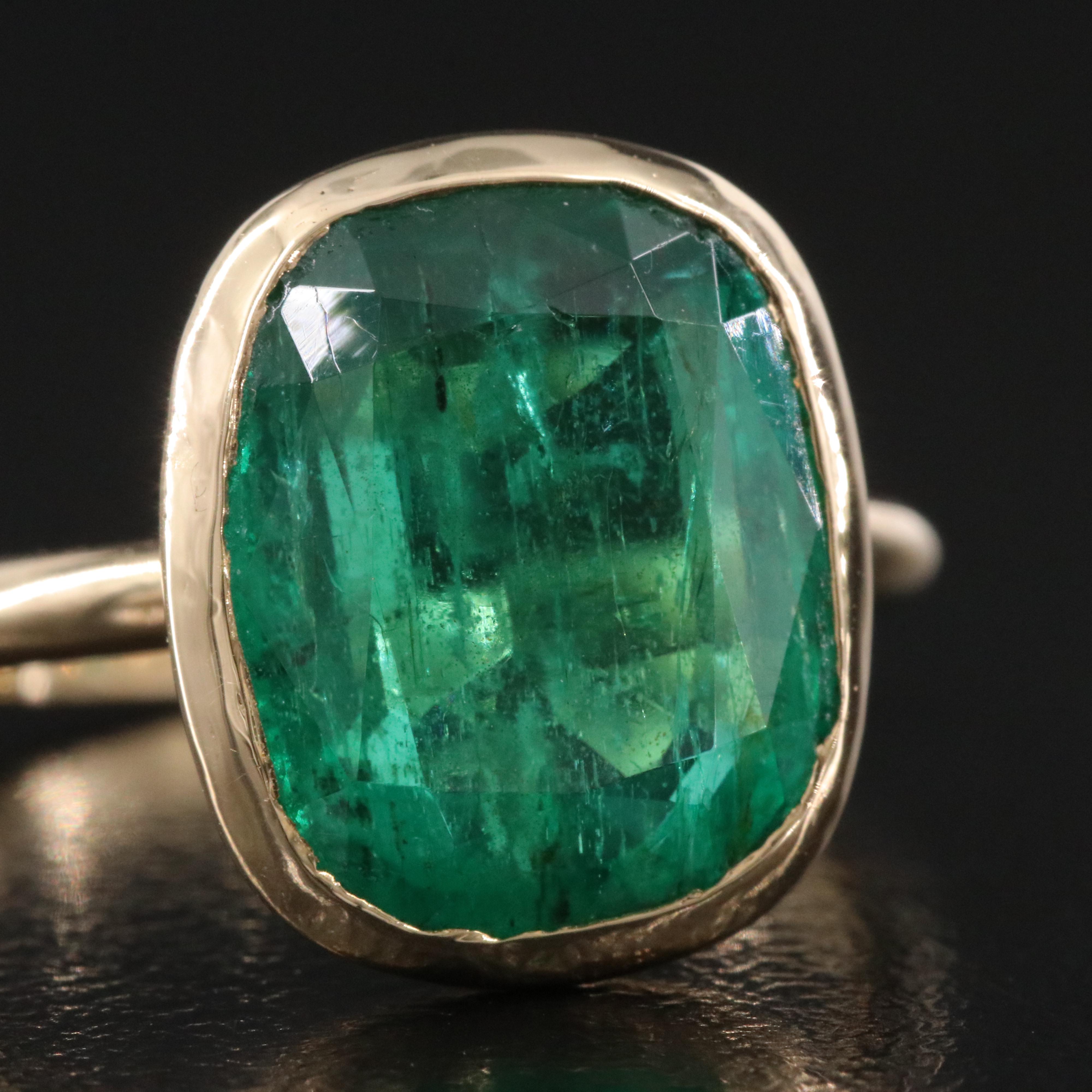 18K 6.30 CT Emerald Solitaire Ring
