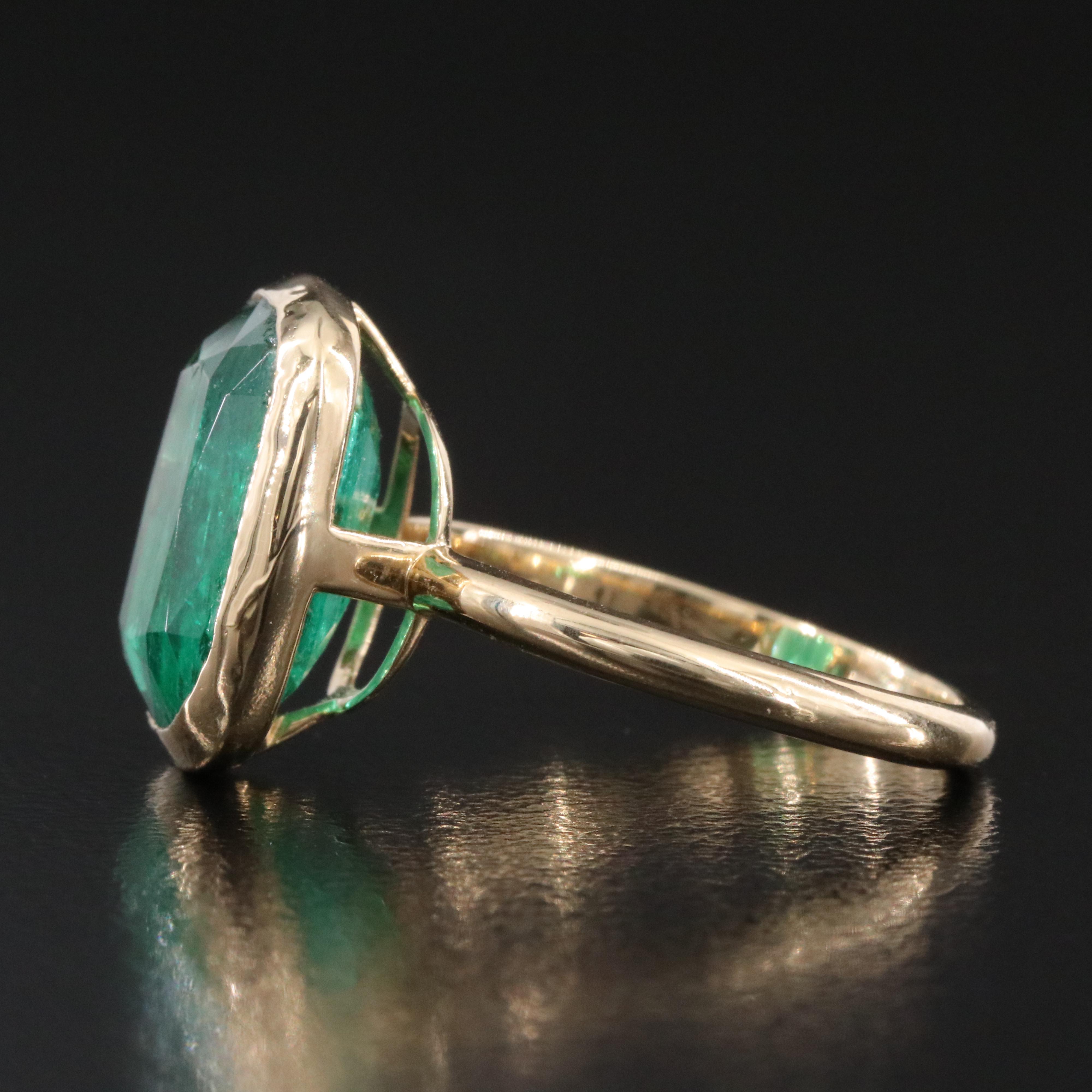 18K 6.30 CT Emerald Solitaire Ring