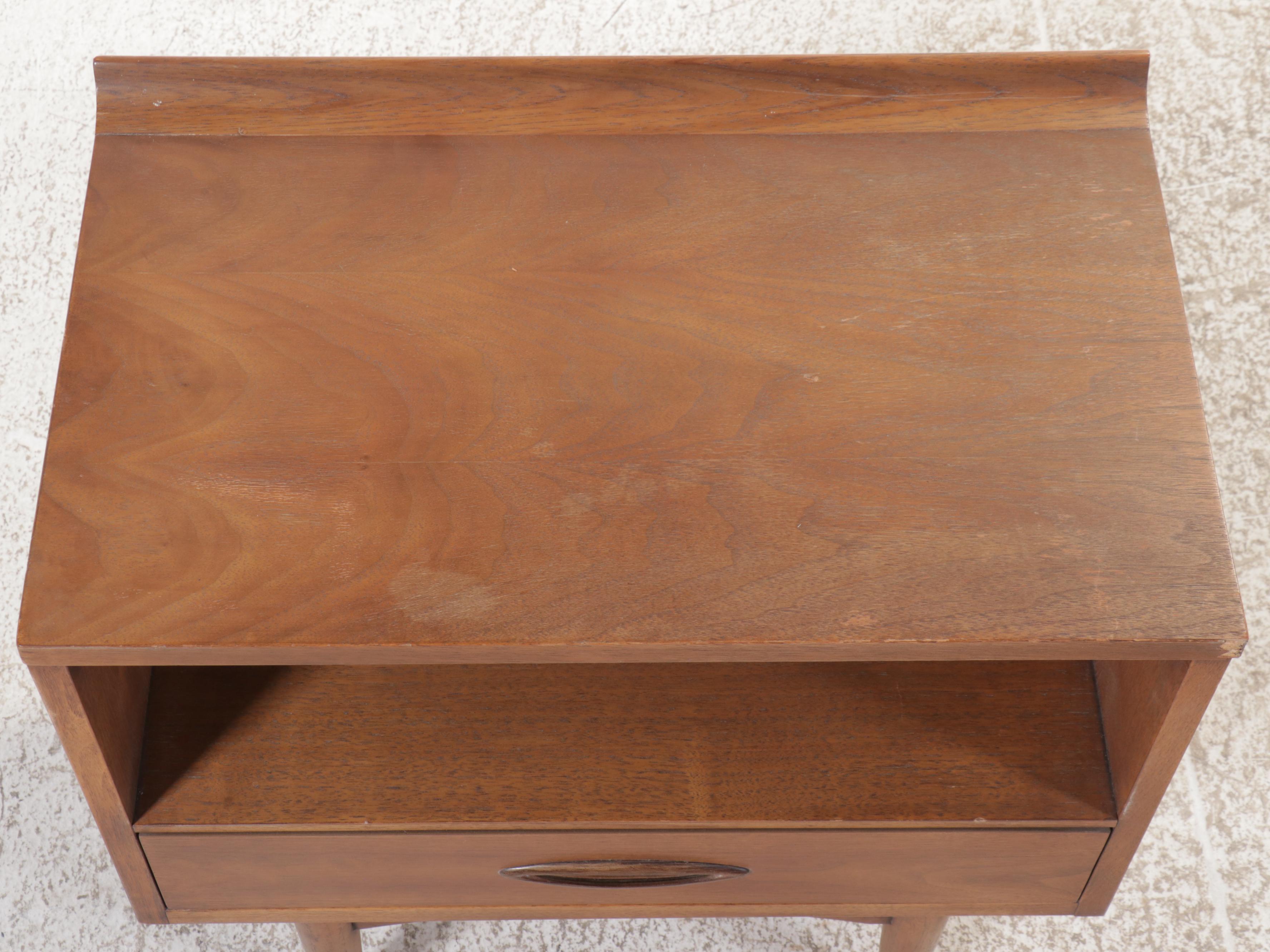 Mid Century Modern Style Walnut Veneer Nightstand