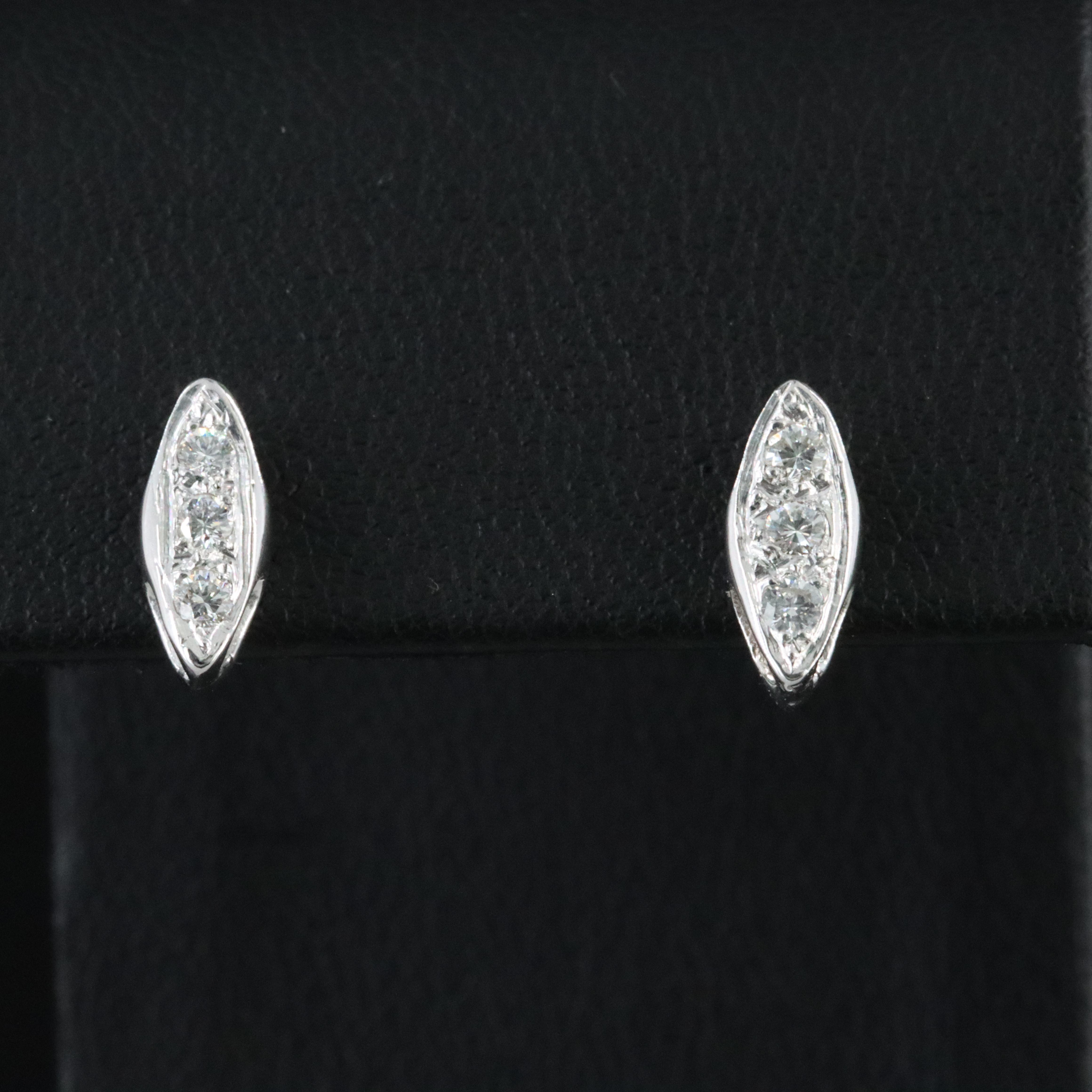 18K 0.20 CTW Diamond Earrings