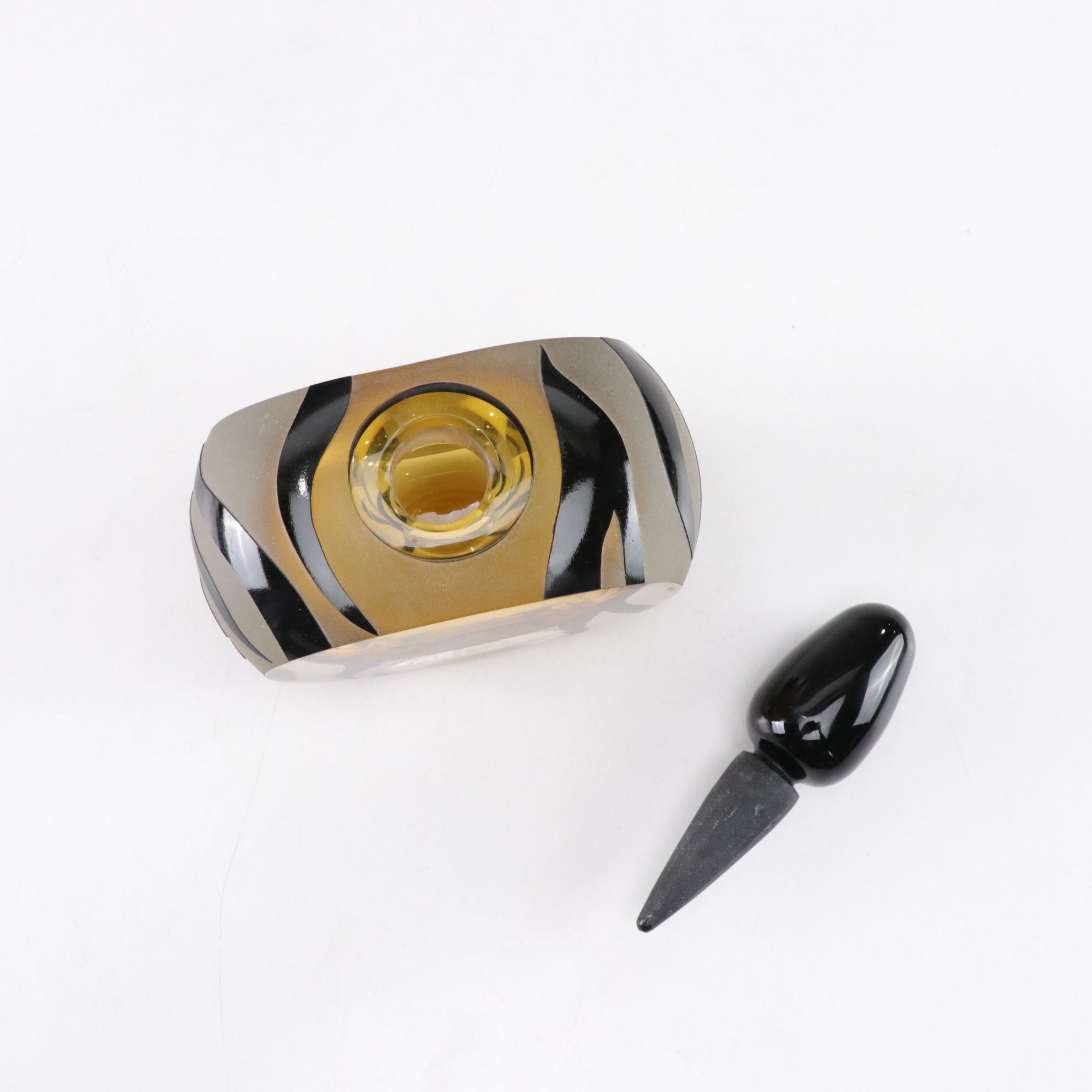 Correia Etched Limited Edition Art Glass Perfume Bottle, 2001