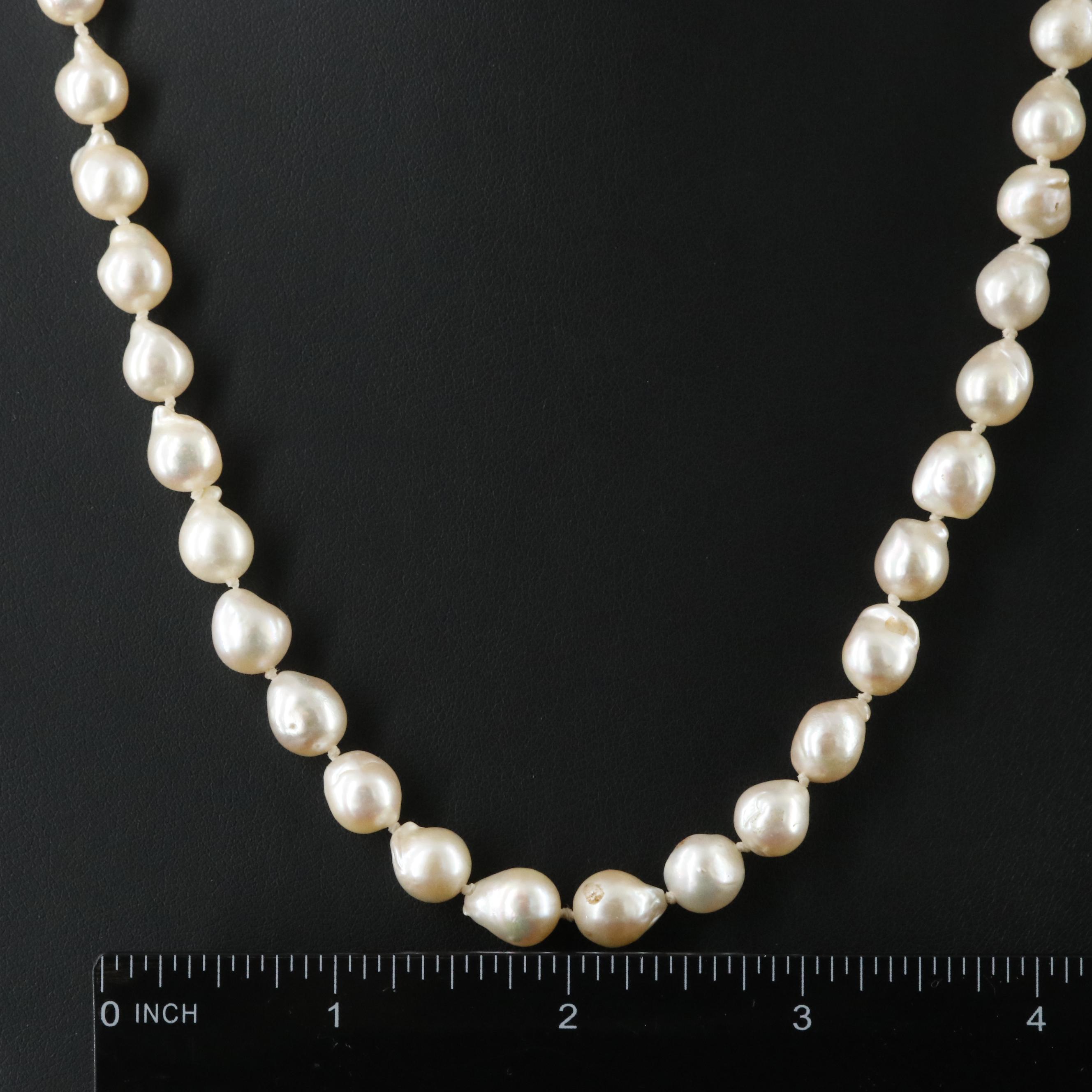 Set of Pearl Necklaces