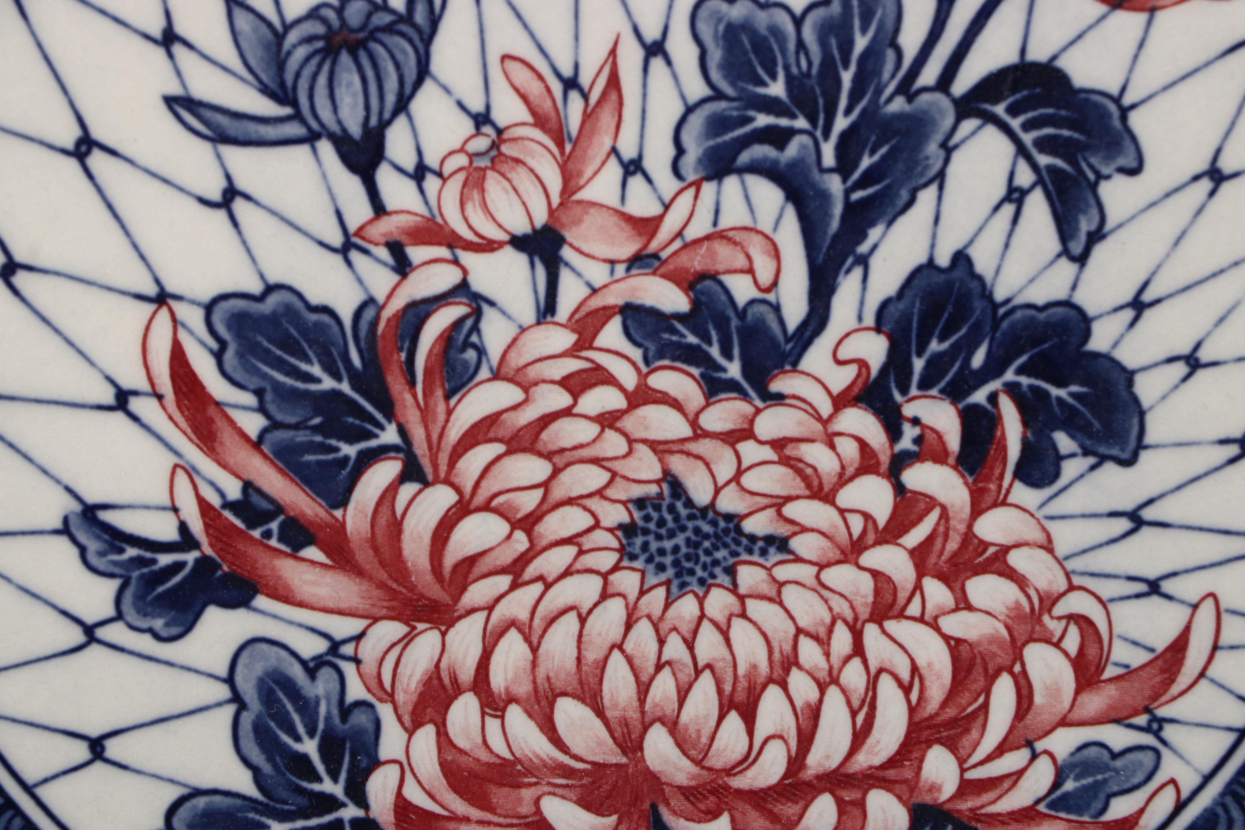 Japanese Imari Porcelain Decorative Plates