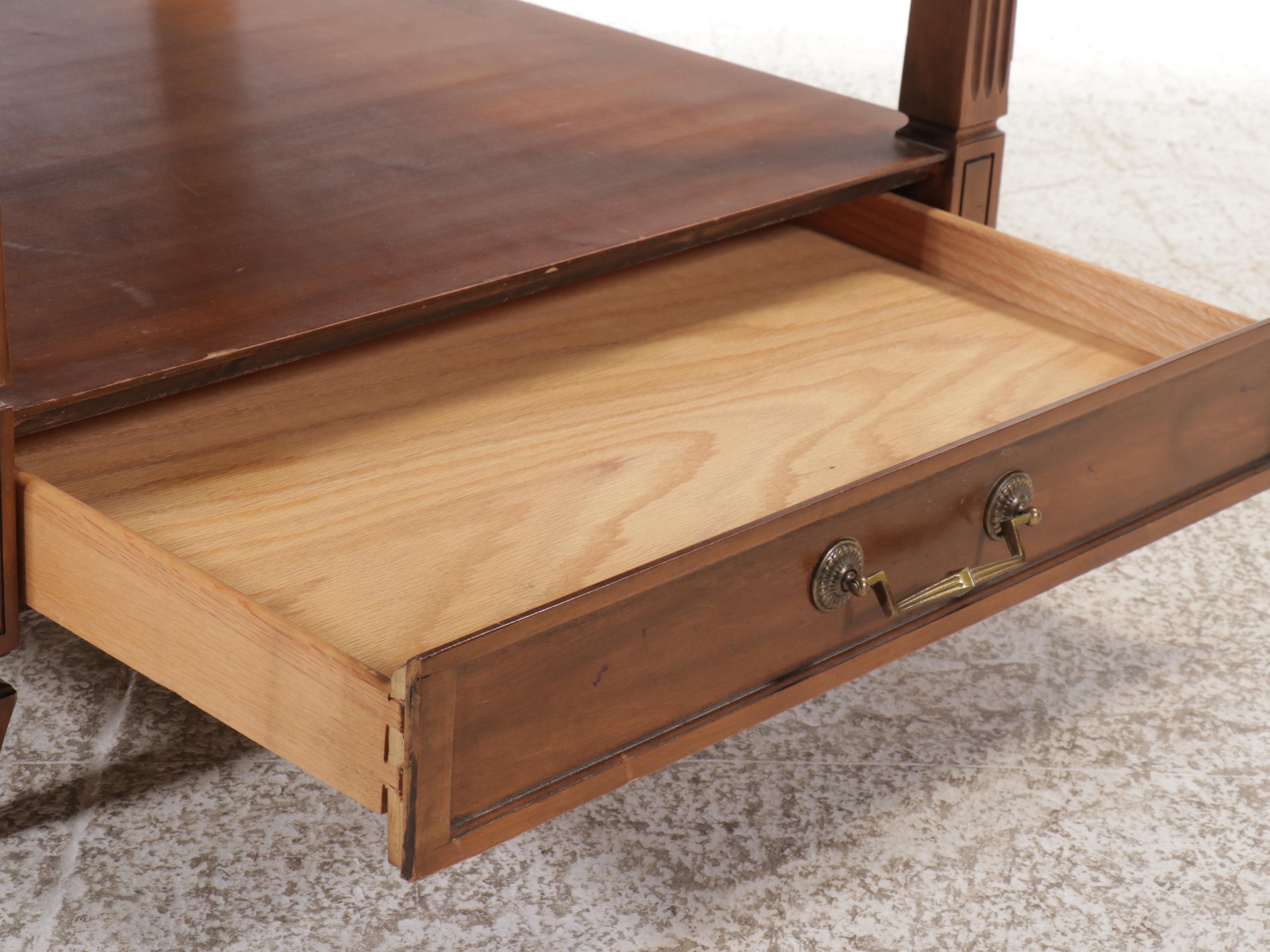 Traditional Style Two-Tiered Mahogany End Table