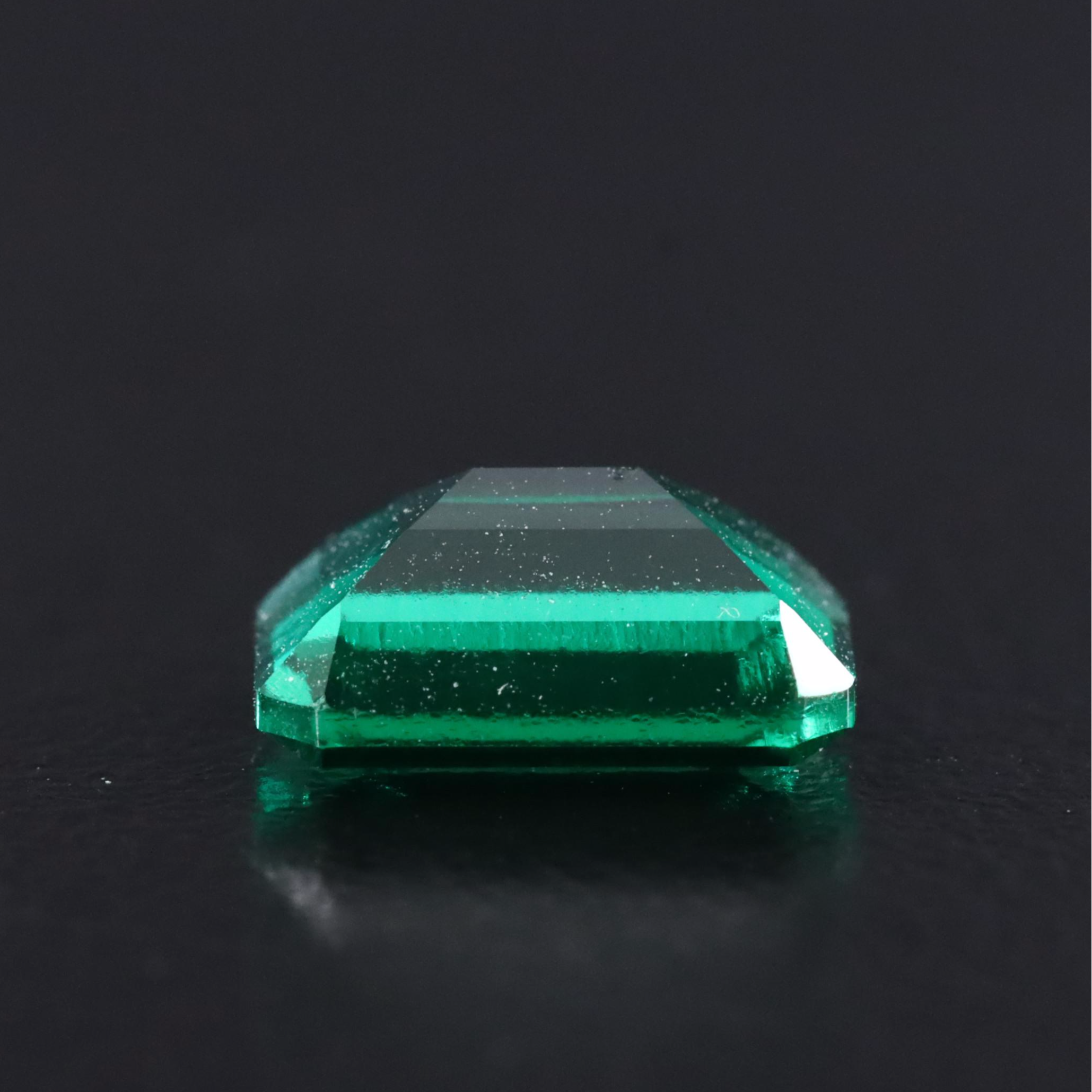 Loose 1.33 CT Lab Grown Emerald
