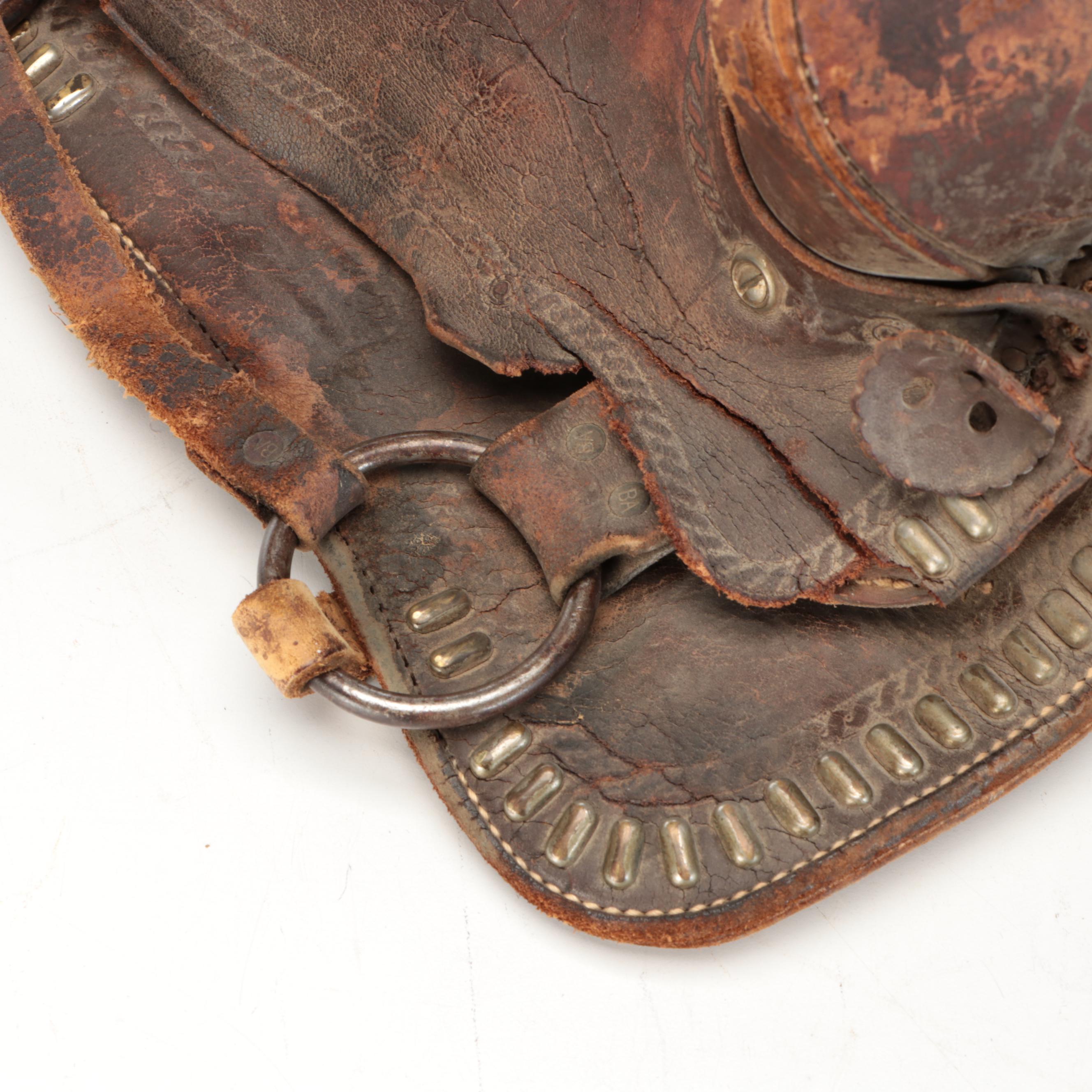 Metal Studded Leather Western Saddle