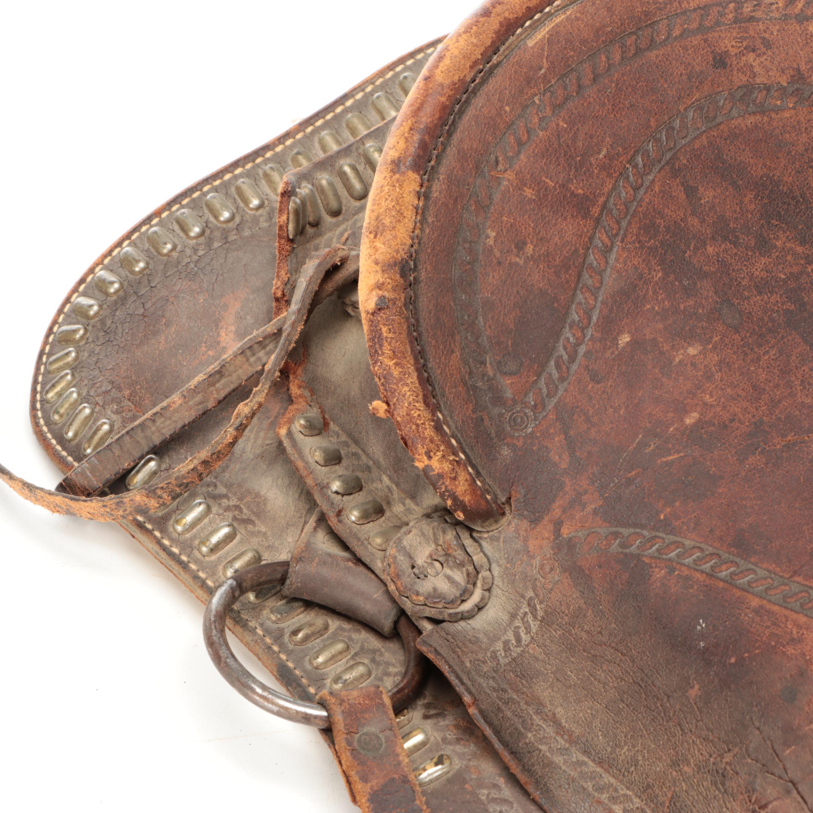 Metal Studded Leather Western Saddle