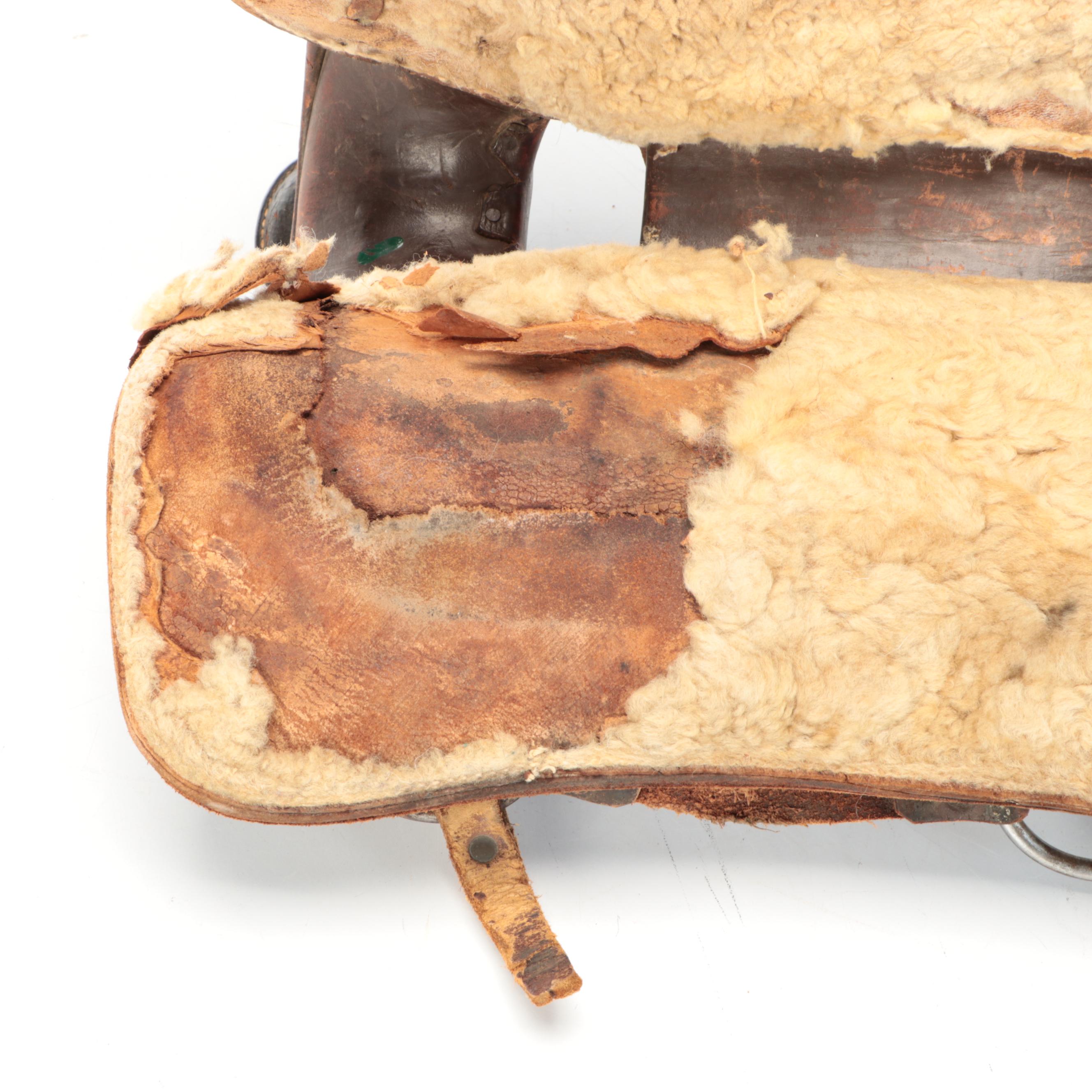 Metal Studded Leather Western Saddle