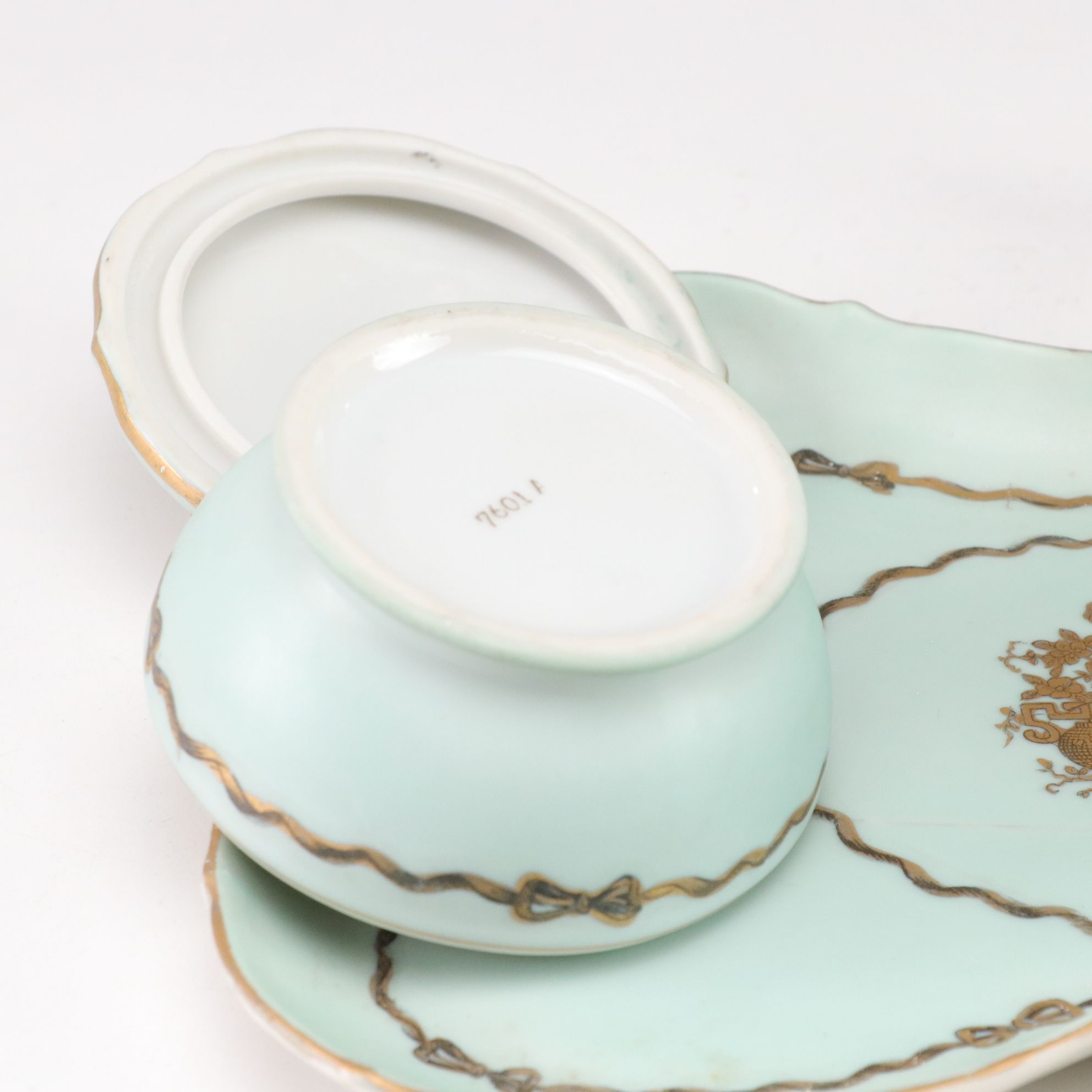 Ardalt Robins Egg Blue Porcelain Vanity Tray, Box & More