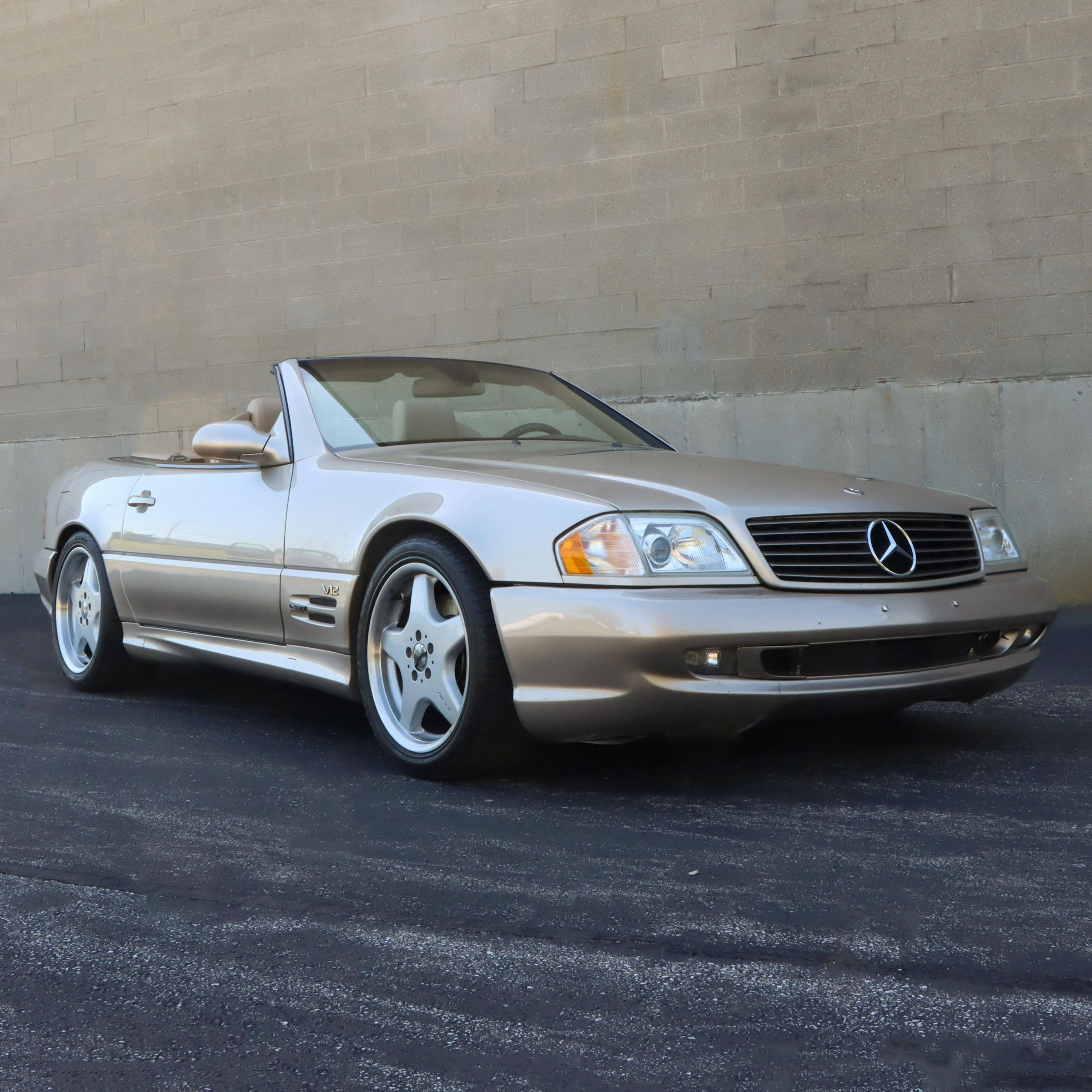2000 Mercedes-Benz SL600 Convertible with Hard Top