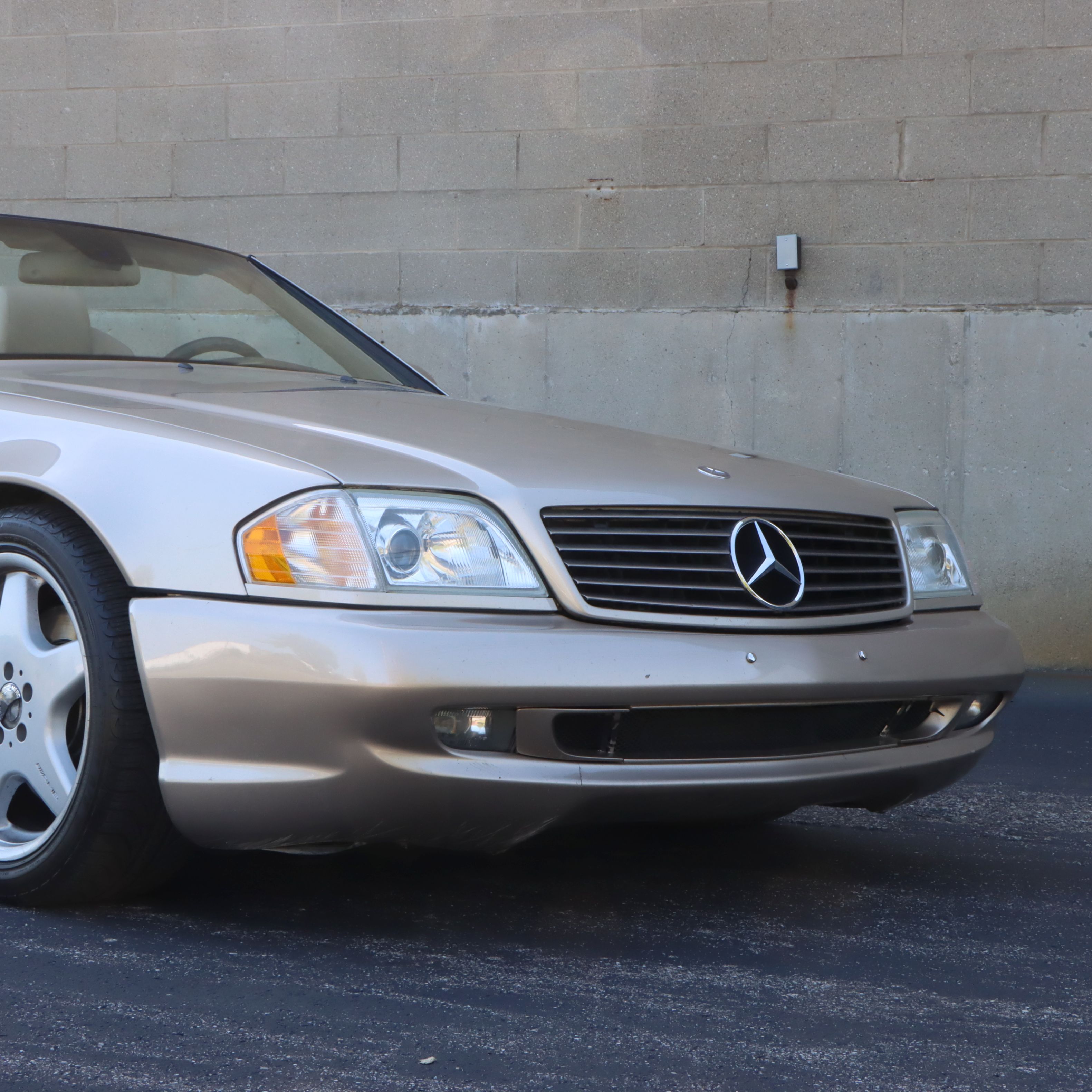 2000 Mercedes-Benz SL600 Convertible with Hard Top