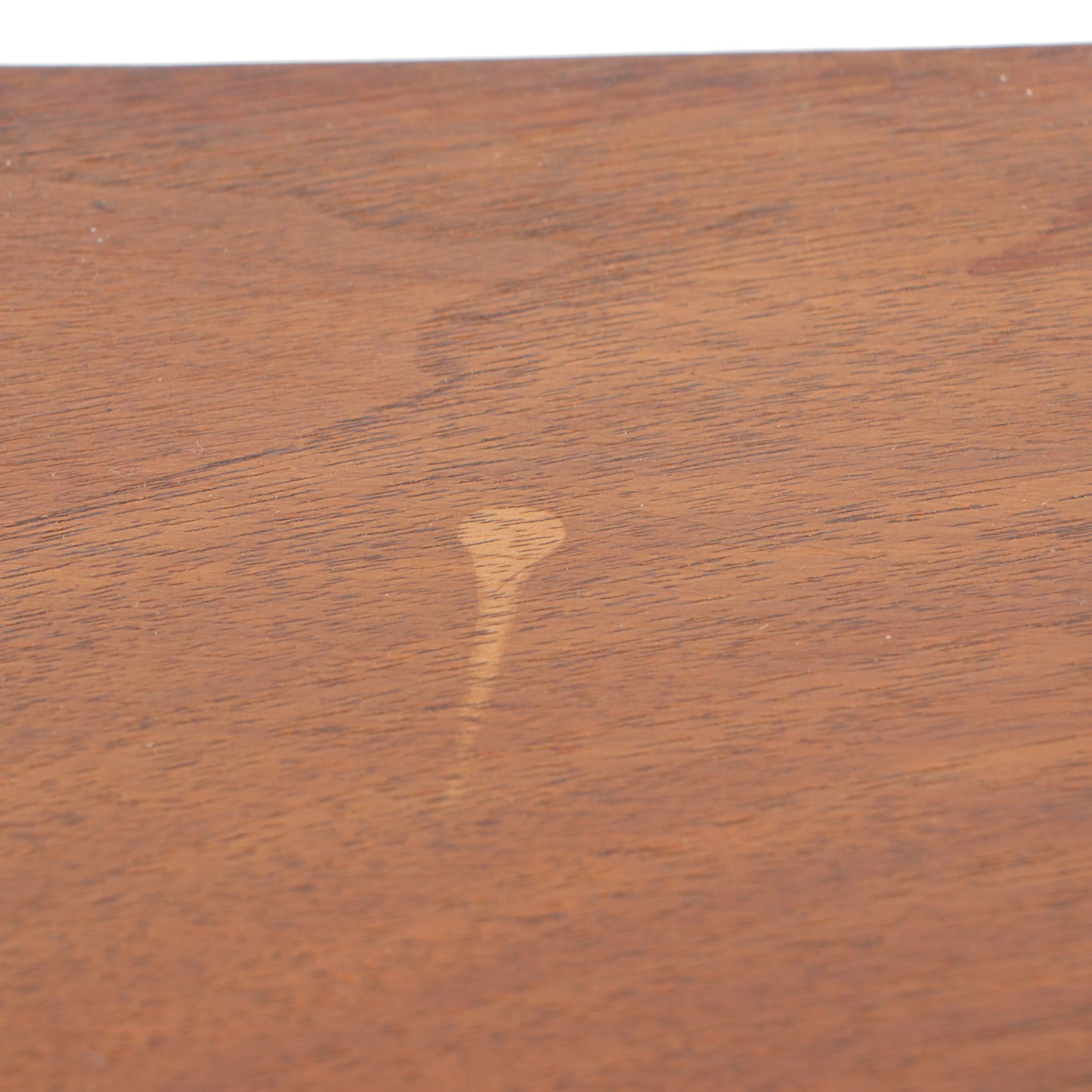 Georgian Style Mahogany Kneehole Desk, Early to Mid-20th Century