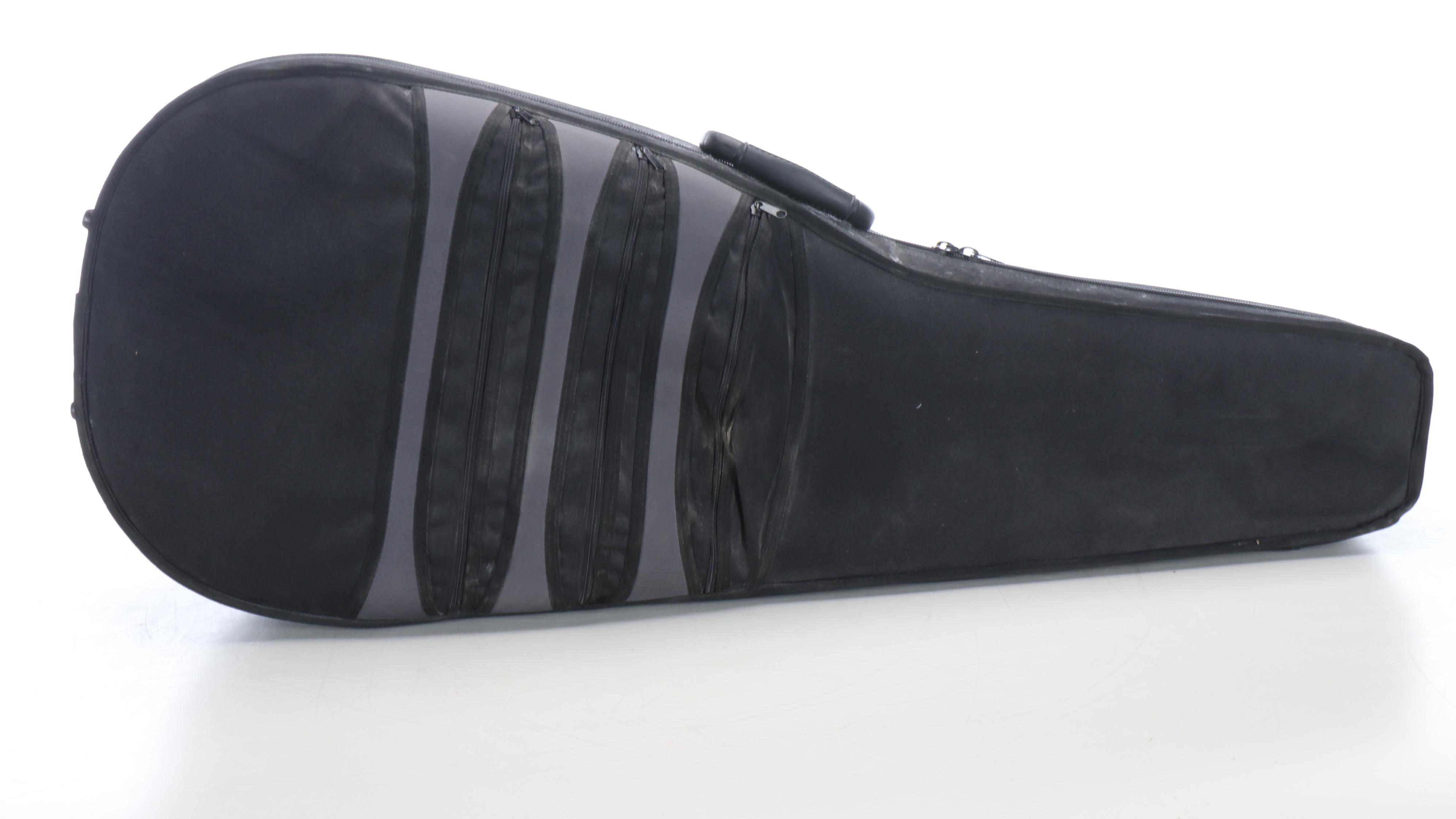 Yamaha Model CG-101 Wooden Acoustic Guitar in Case