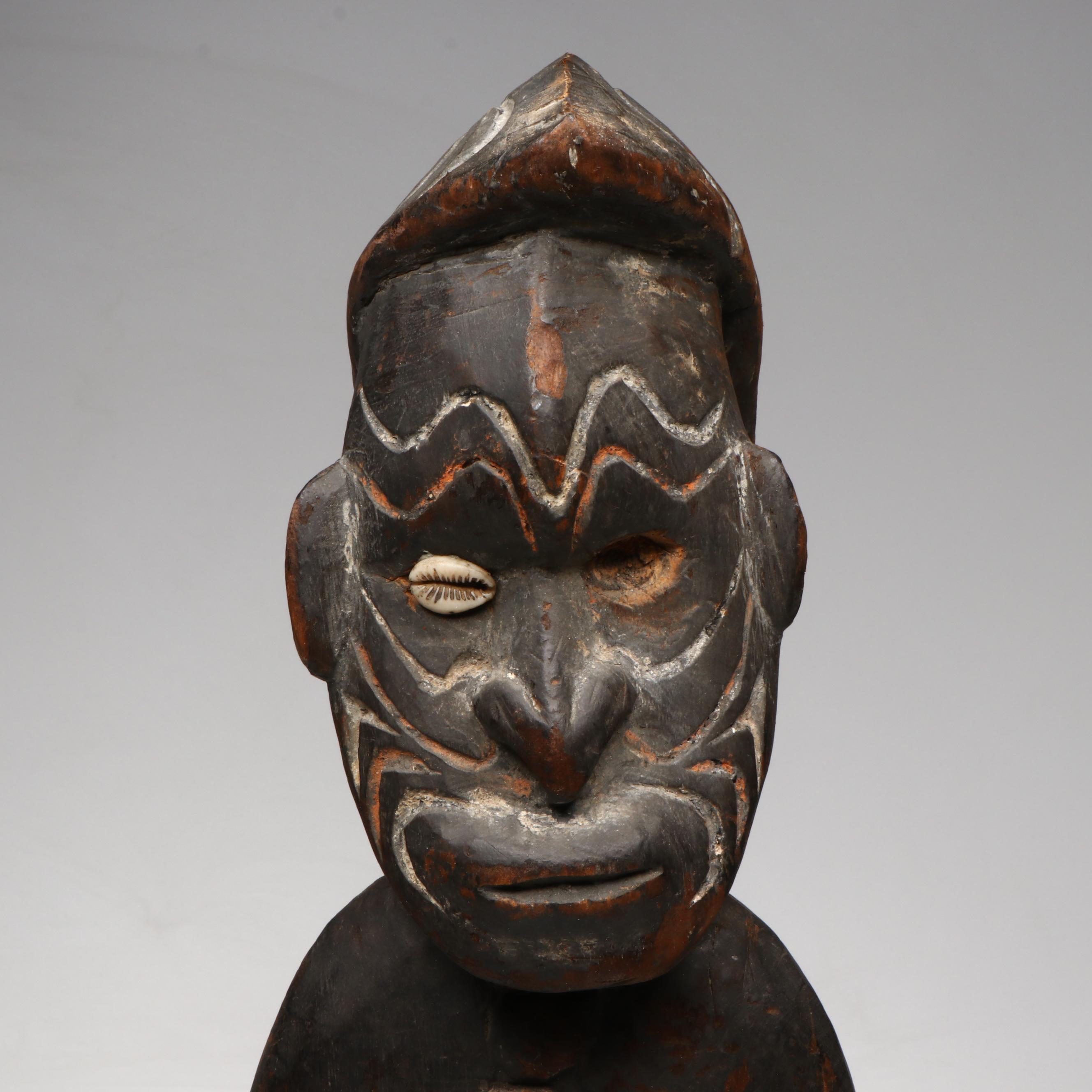 Papua New Guinean Iatmul Carved Wood Statue