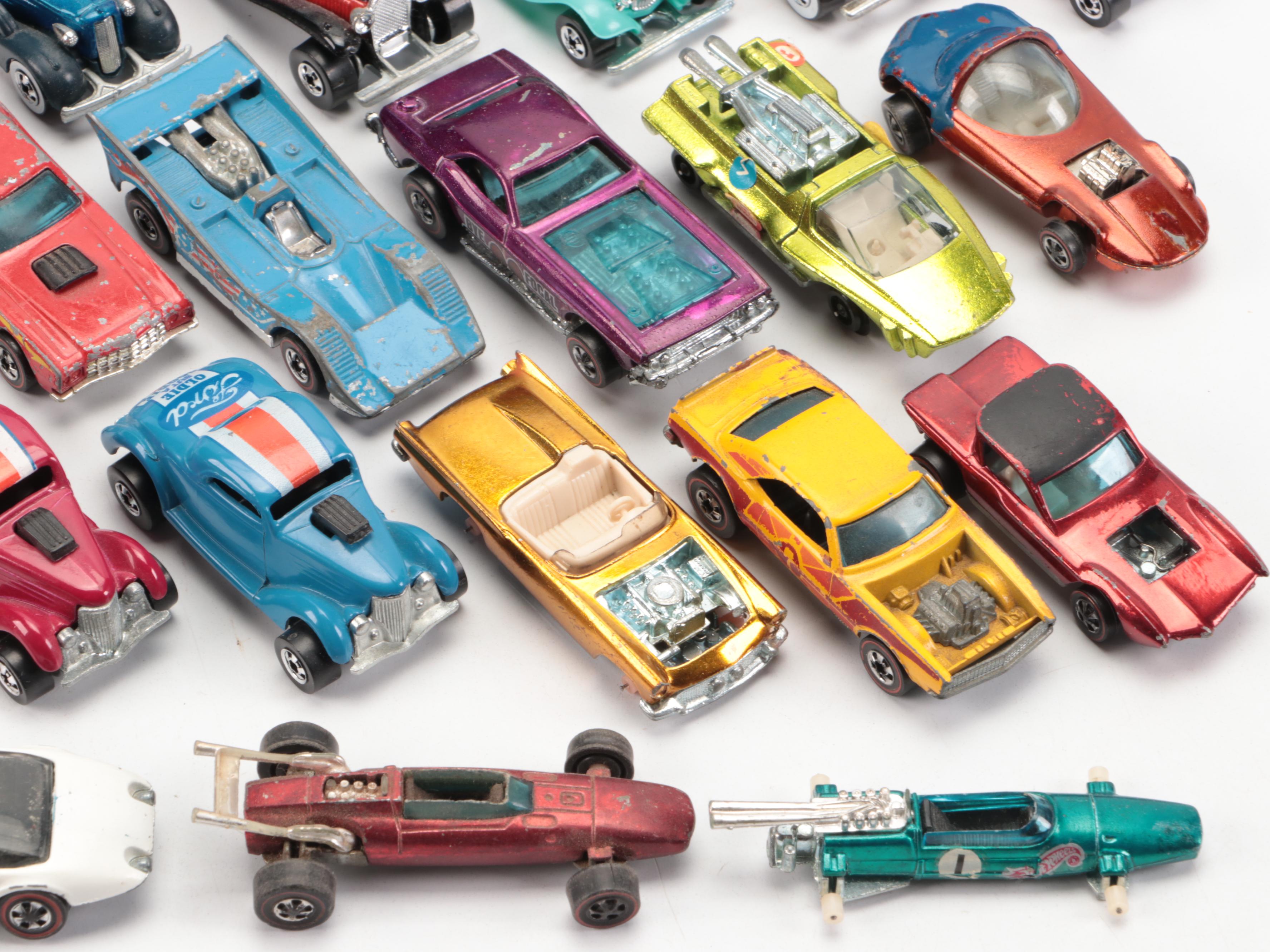 Hot Wheels "Corvette Stingray," "Auburn 852" and More Toy Cars in Cases