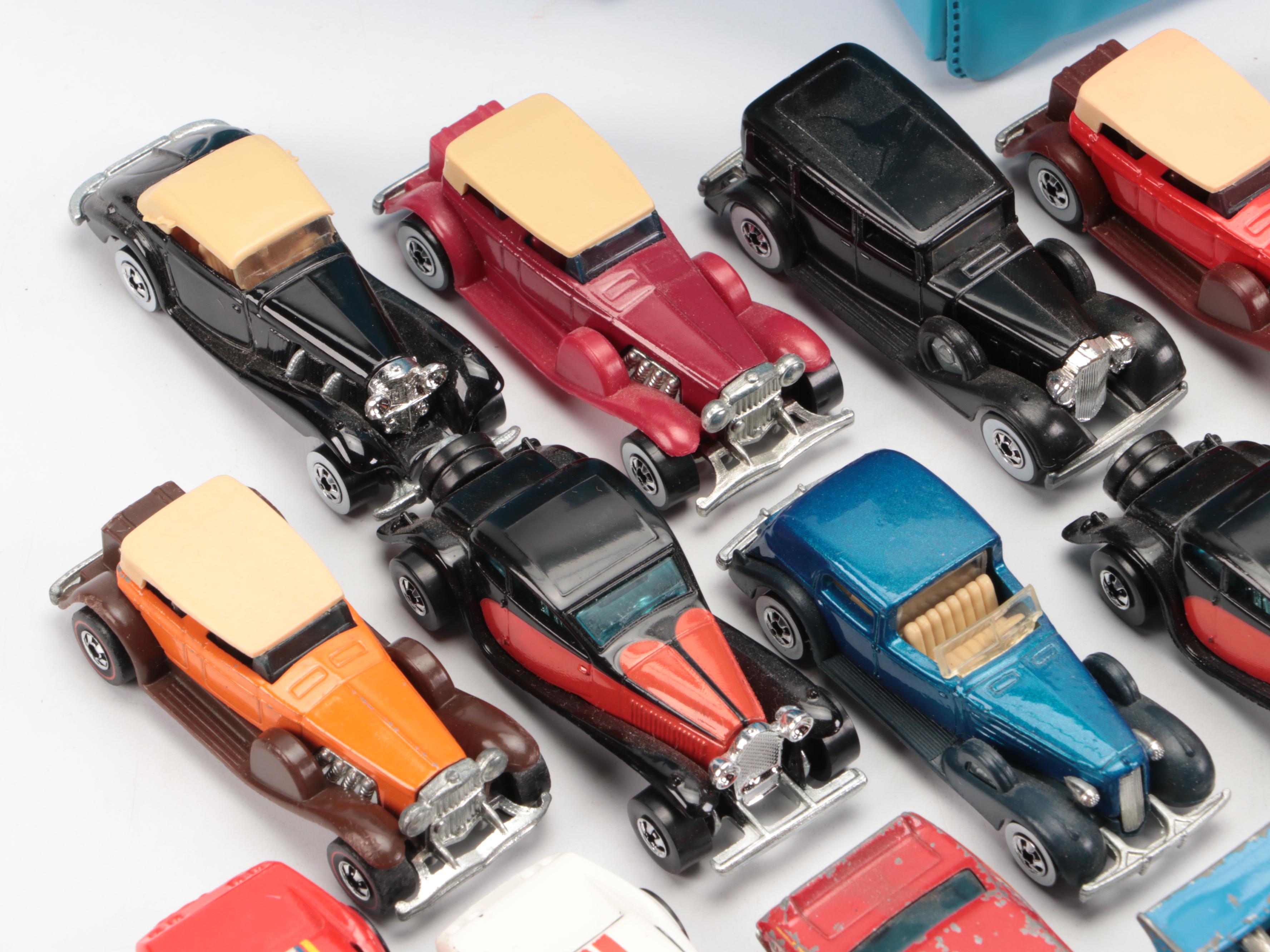 Hot Wheels "Corvette Stingray," "Auburn 852" and More Toy Cars in Cases