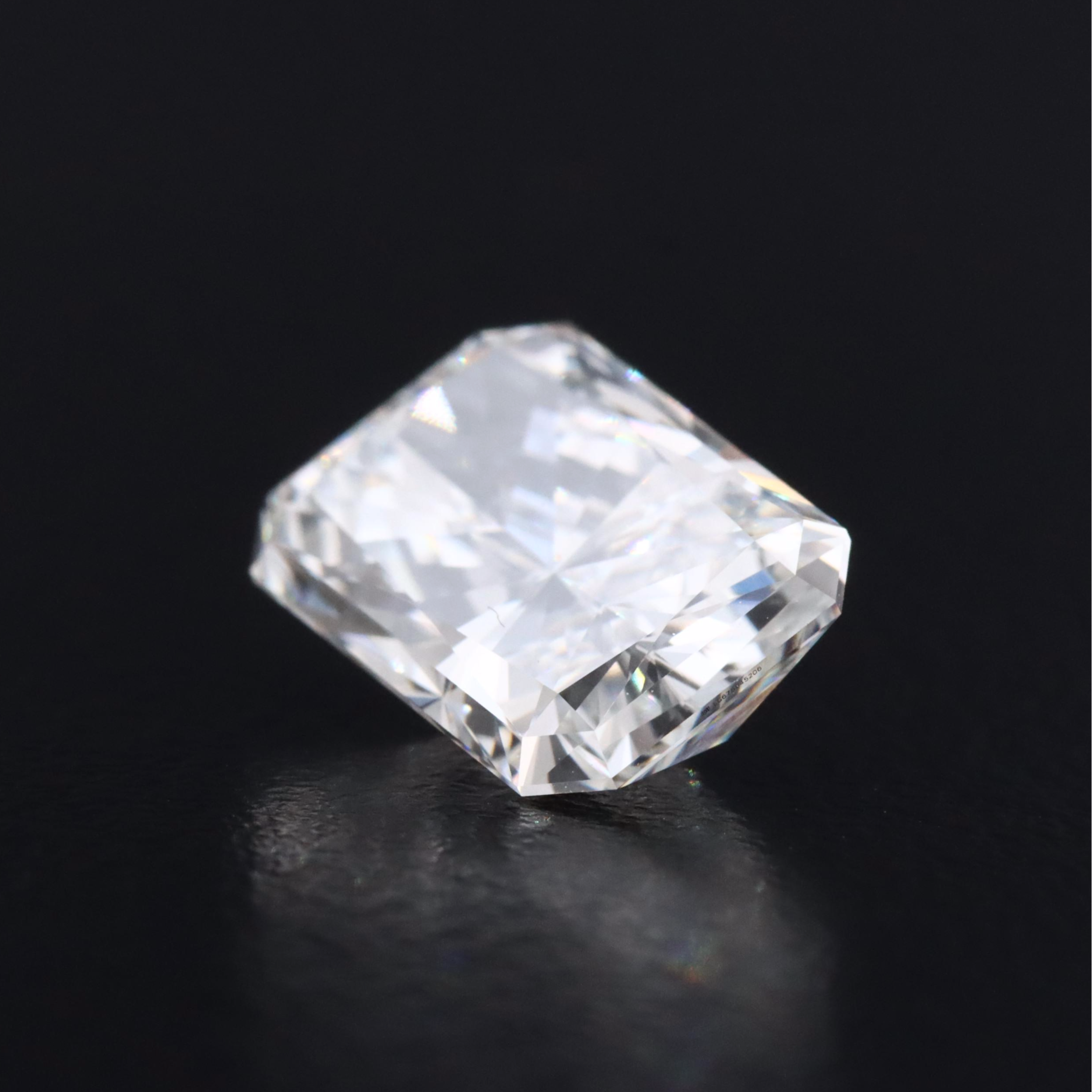 Loose 3.02 CT Lab Grown Diamond with IGI Report