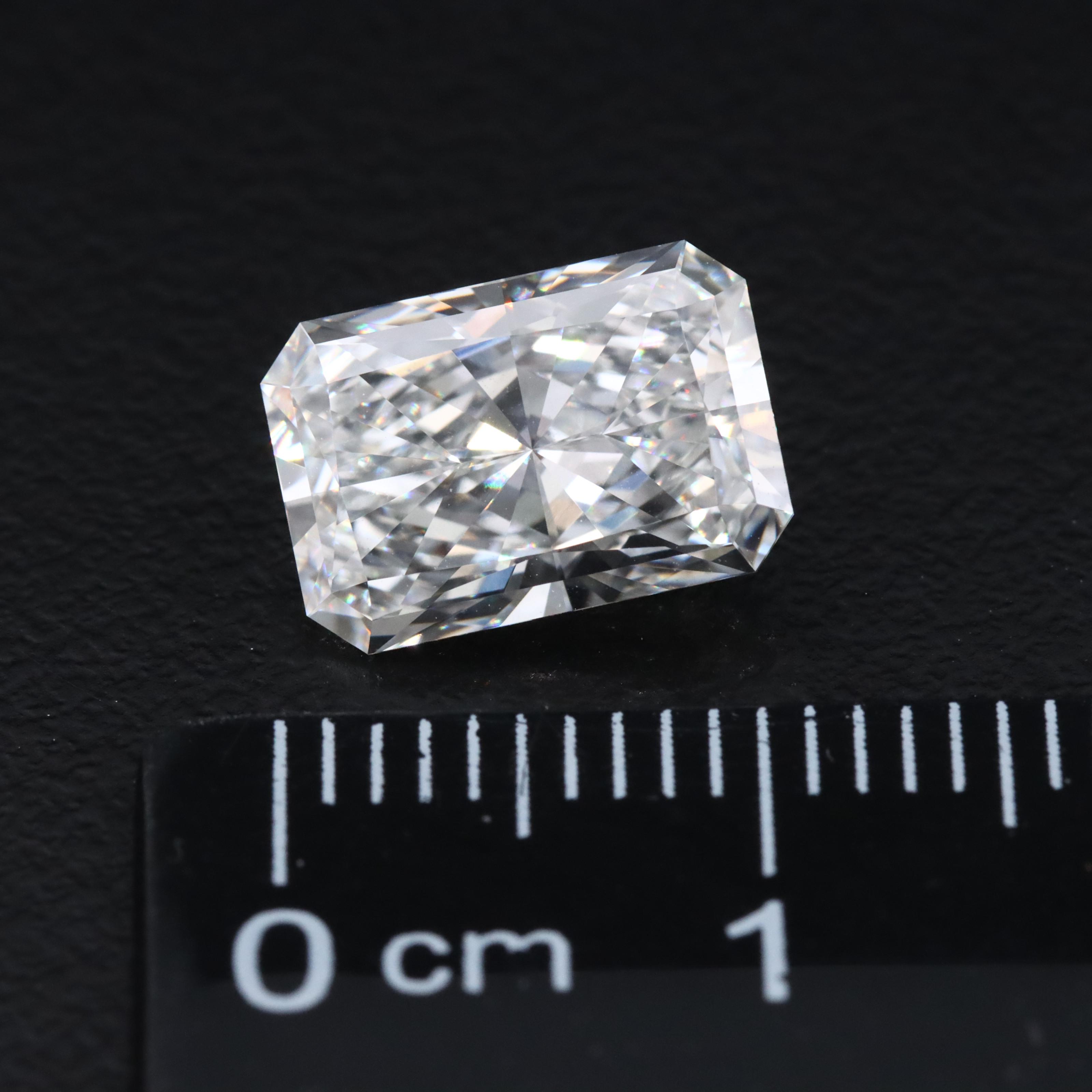 Loose 3.02 CT Lab Grown Diamond with IGI Report