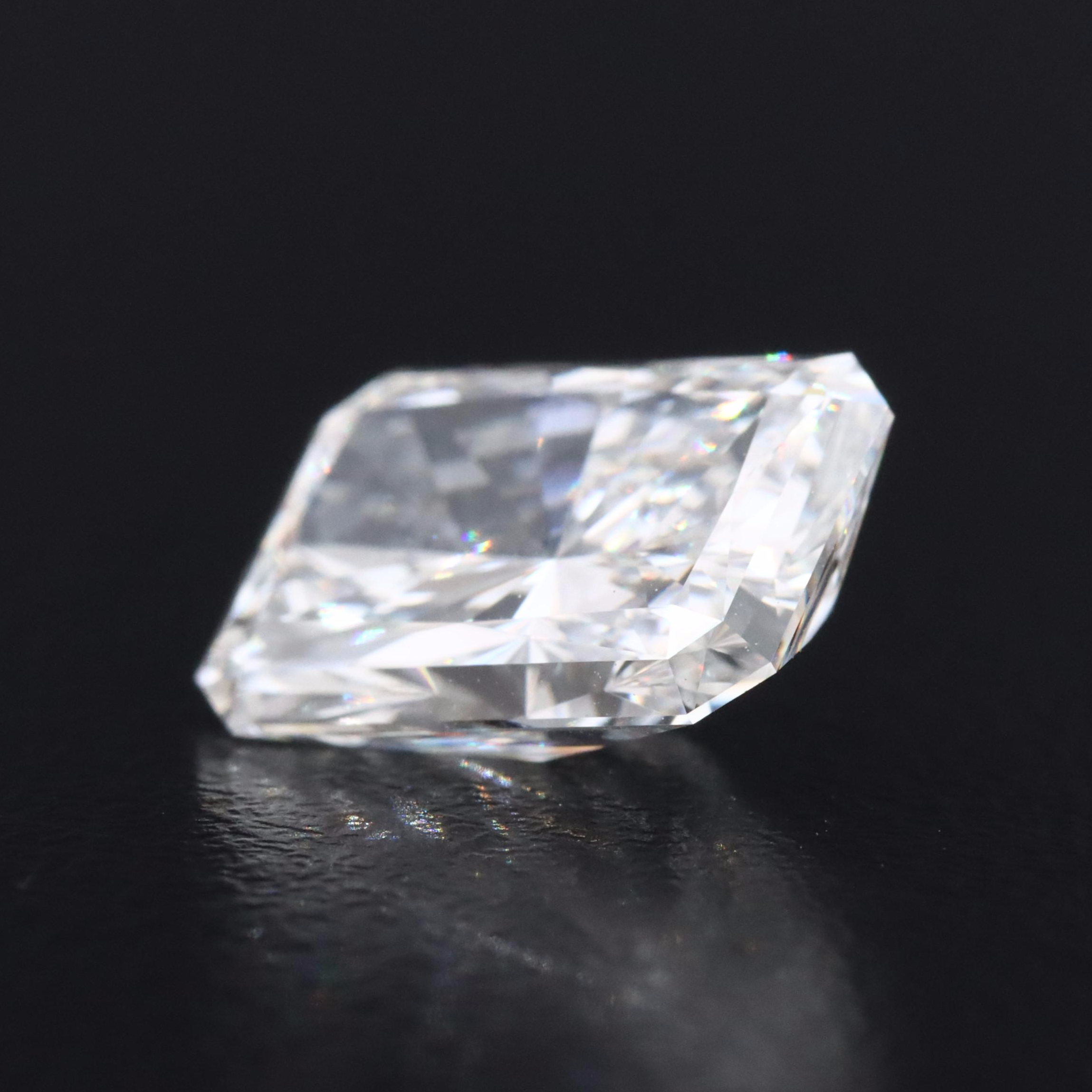 Loose 3.02 CT Lab Grown Diamond with IGI Report