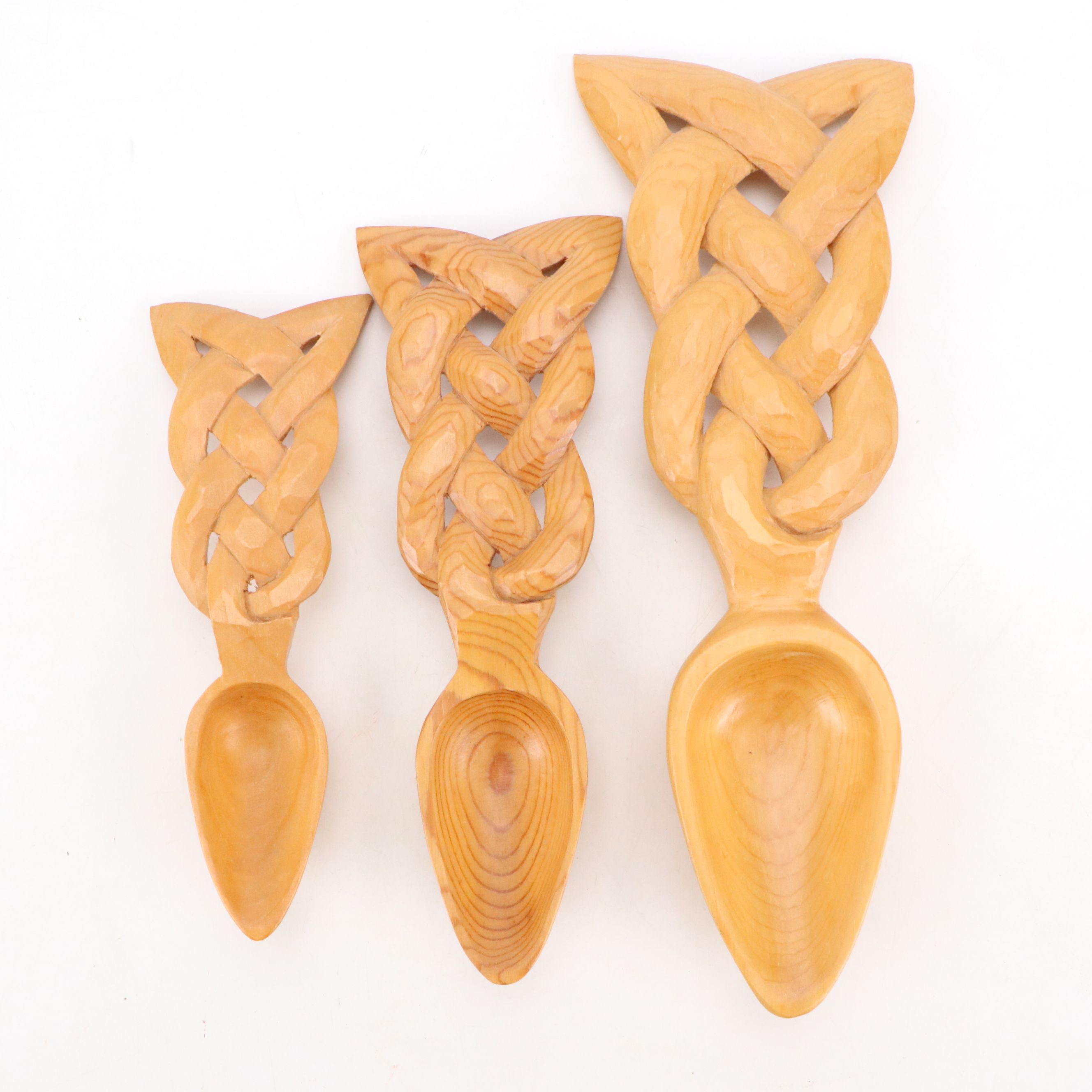 Continental Folk Art Horse Shepherd's Cup with Hand-Carved Wooden Spoons, 1980s