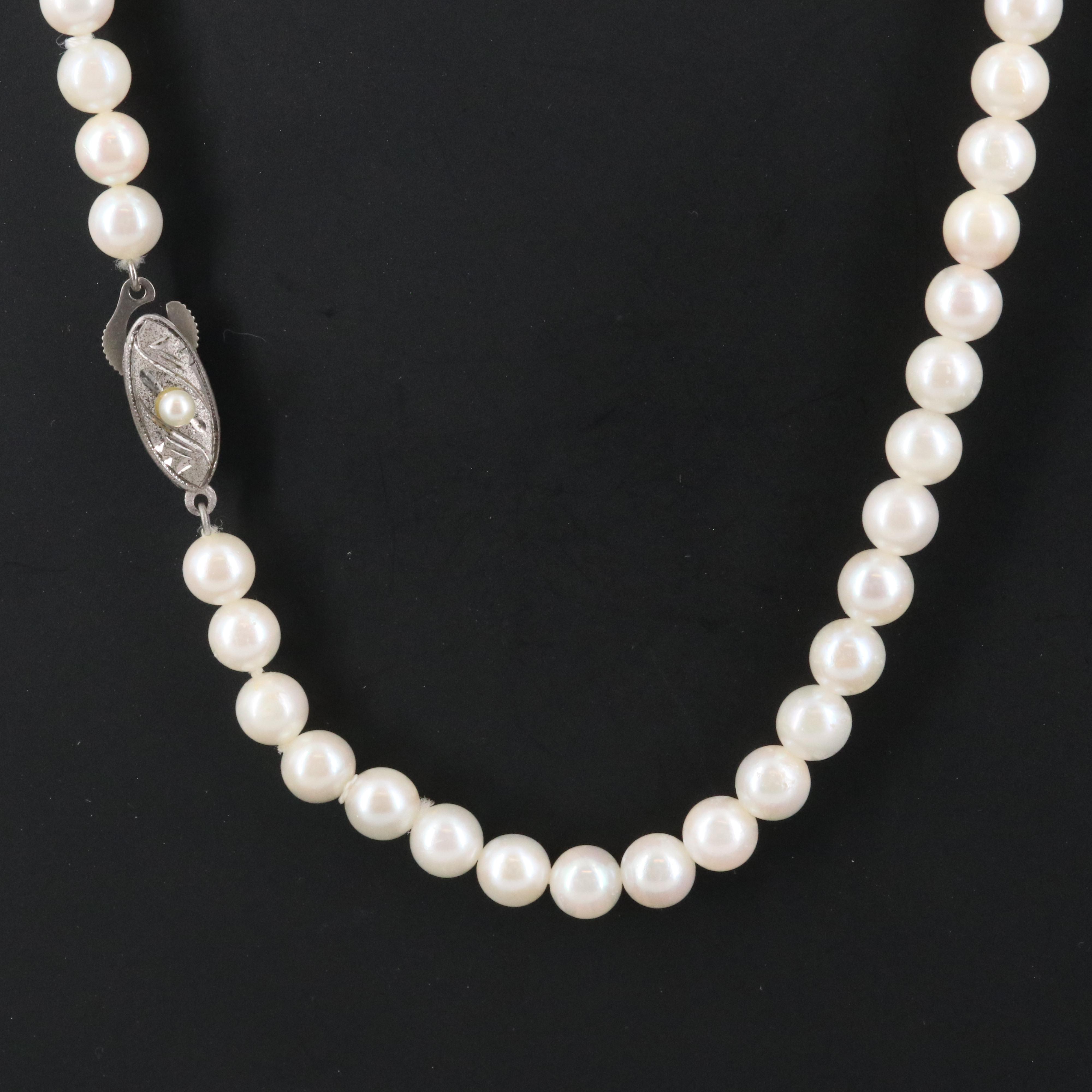 Pearl Necklace