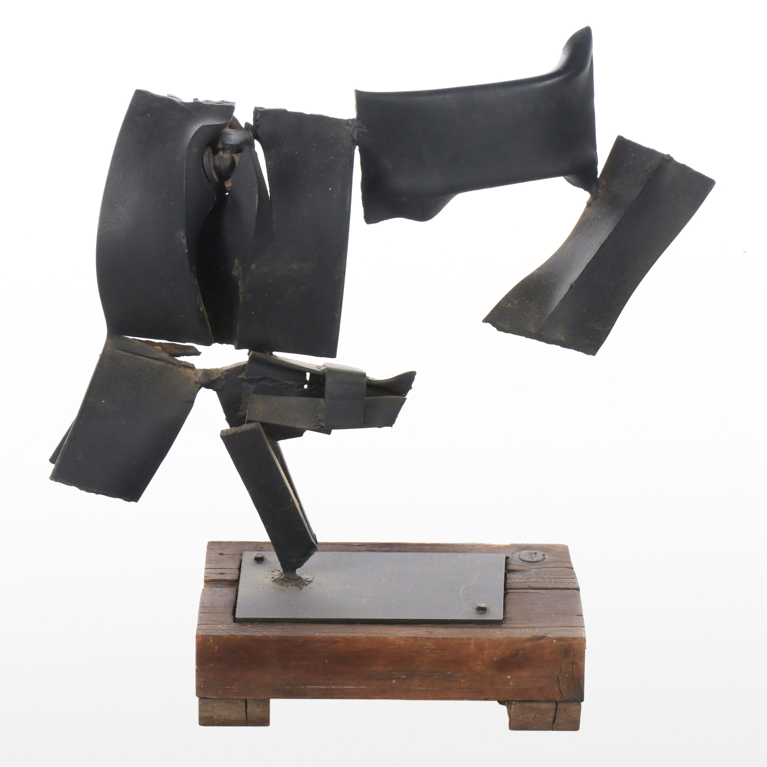 Robert Beaven Abstract Industrial Metal Sculpture, Late 20th Century