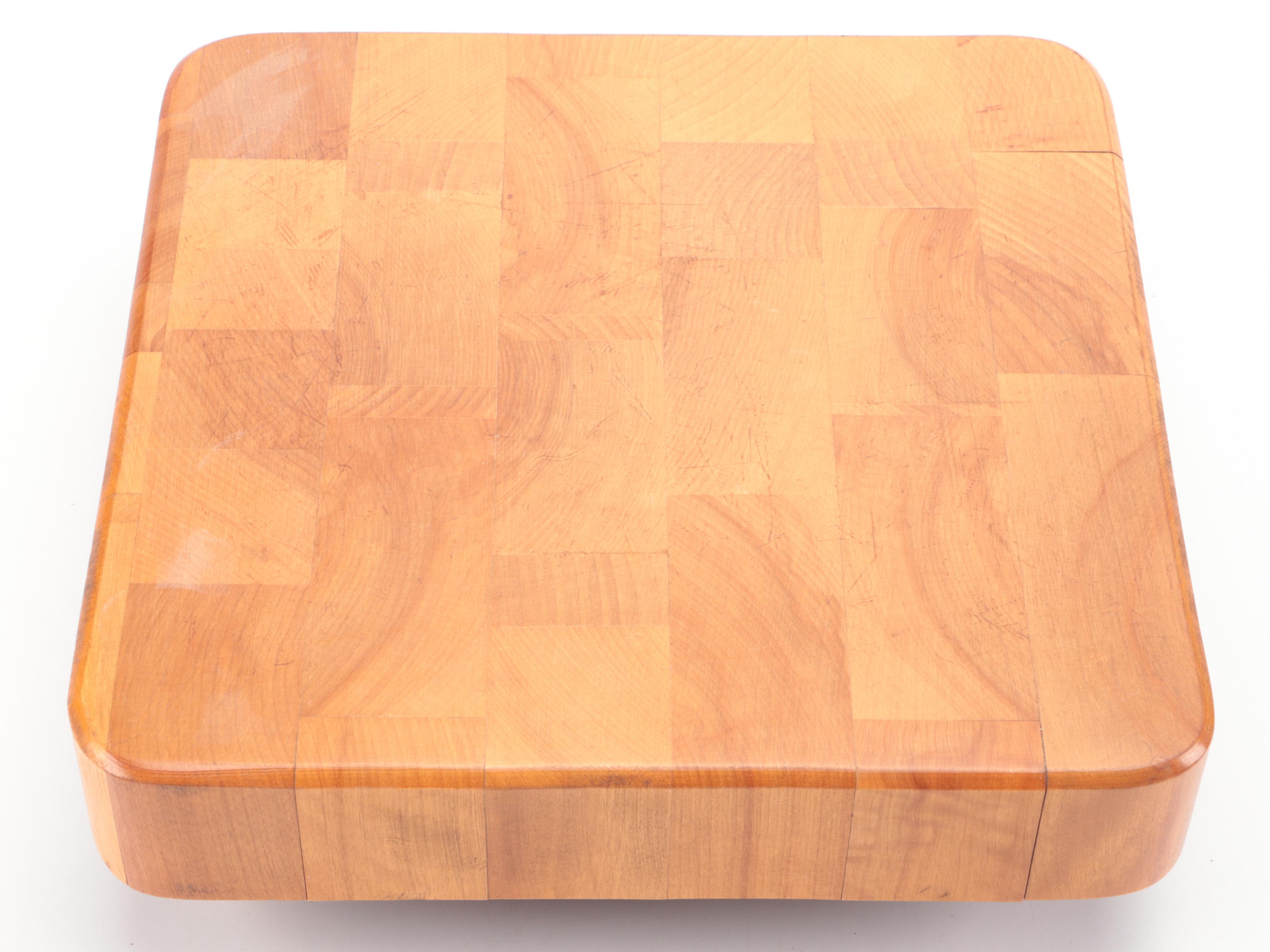 Teak with Other Wooden Cutting Board