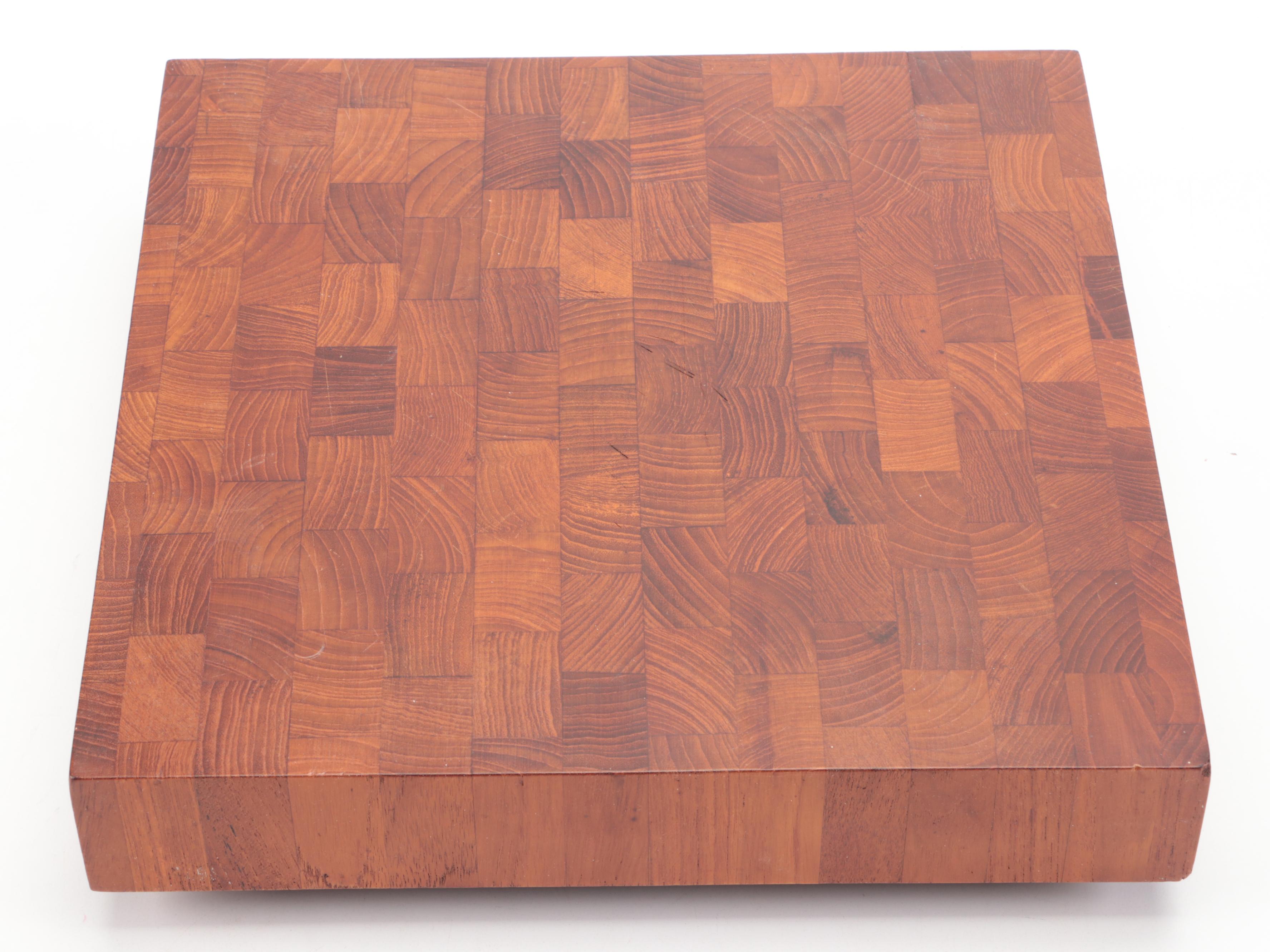 Teak with Other Wooden Cutting Board