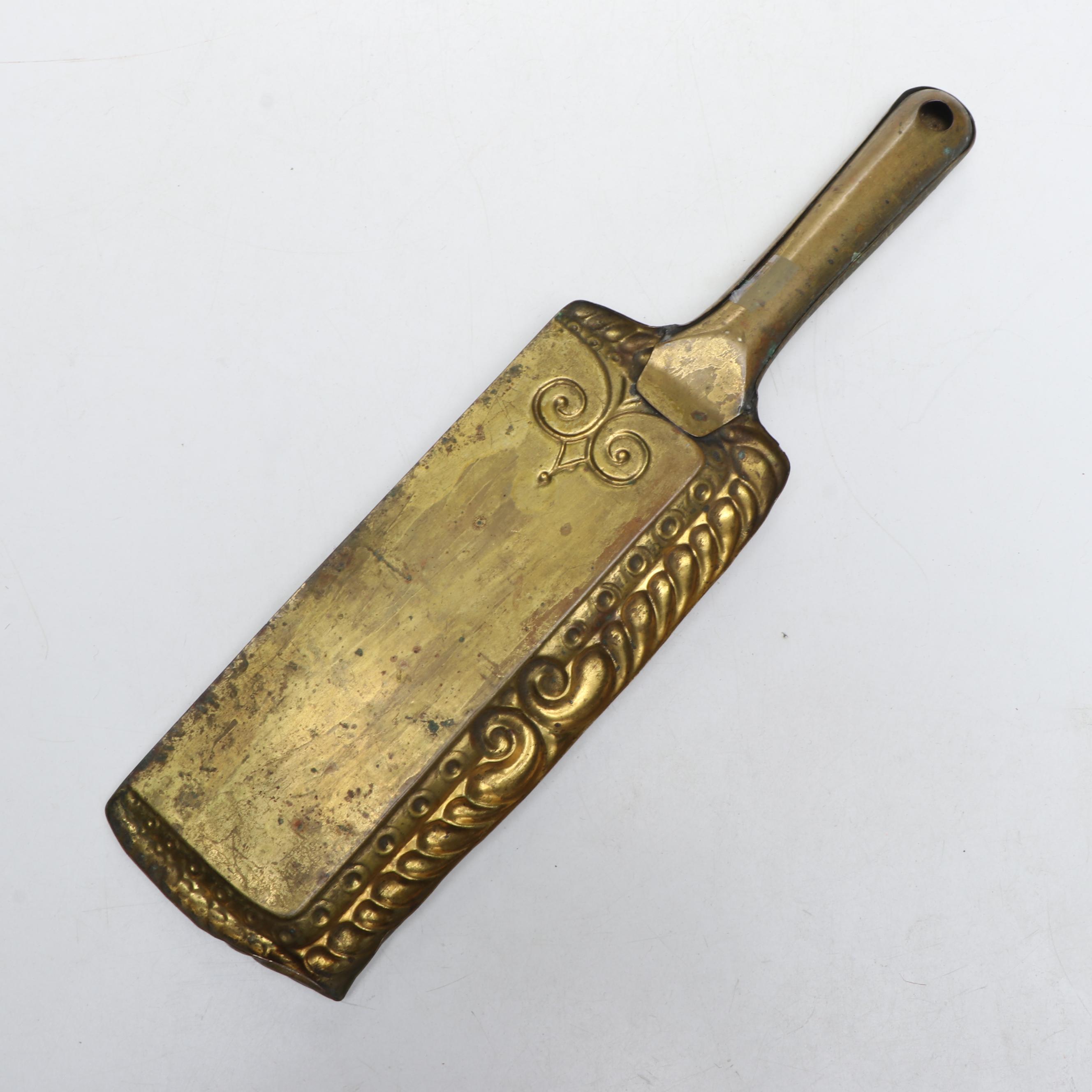 Victorian Style Silver Plate Figural Napkin Rings with Other Décor