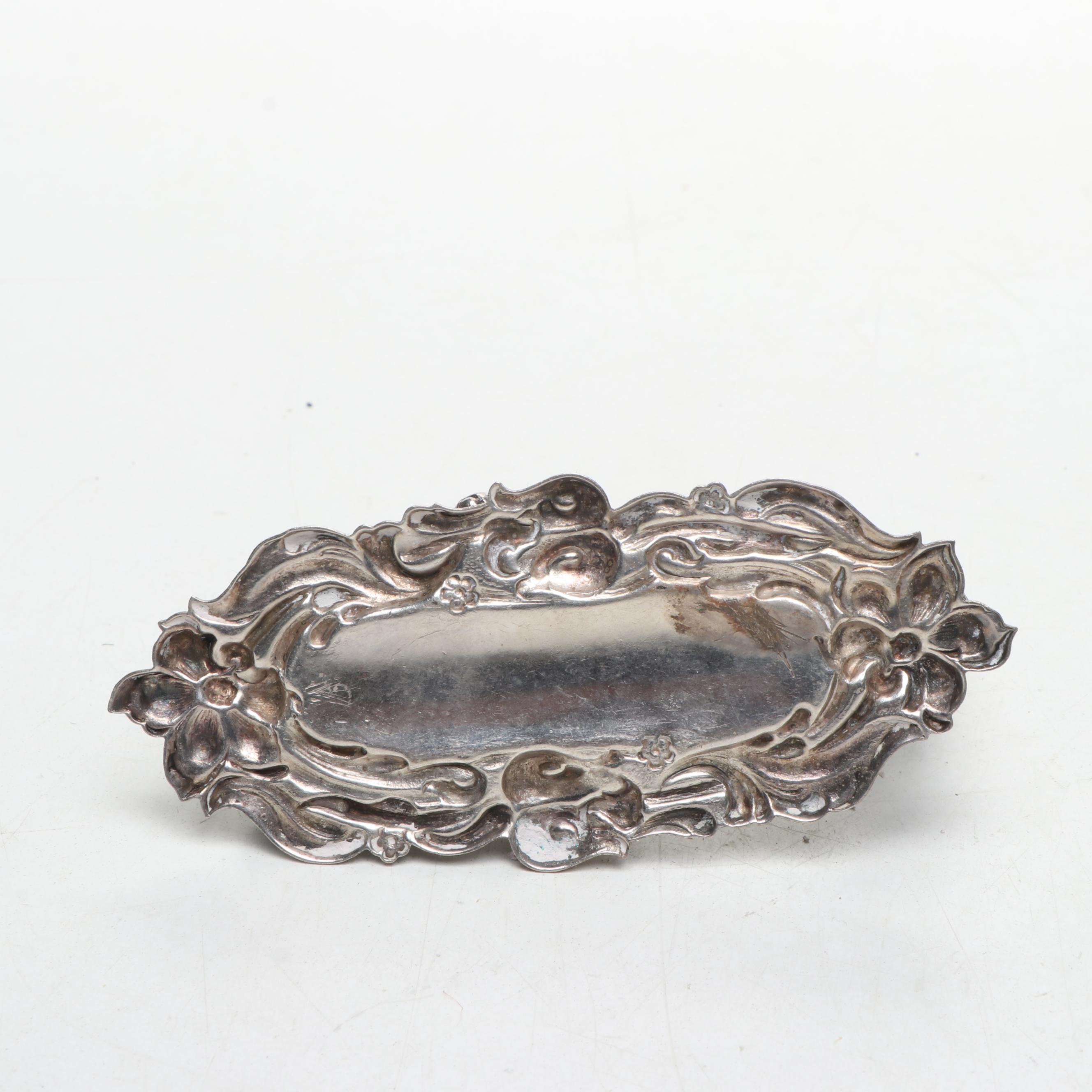 Victorian Style Silver Plate Figural Napkin Rings with Other Décor