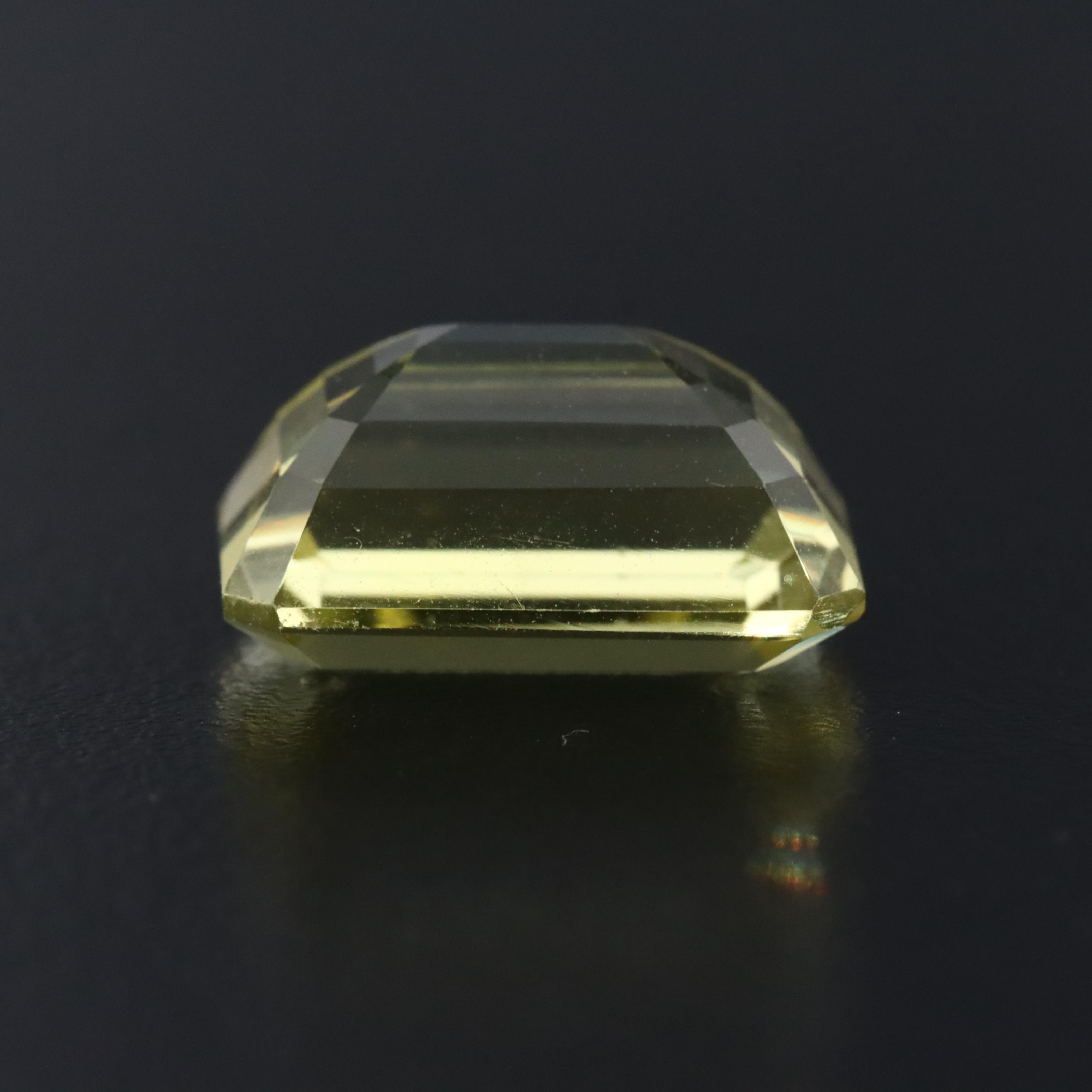 Loose 12.65 CT Quartz